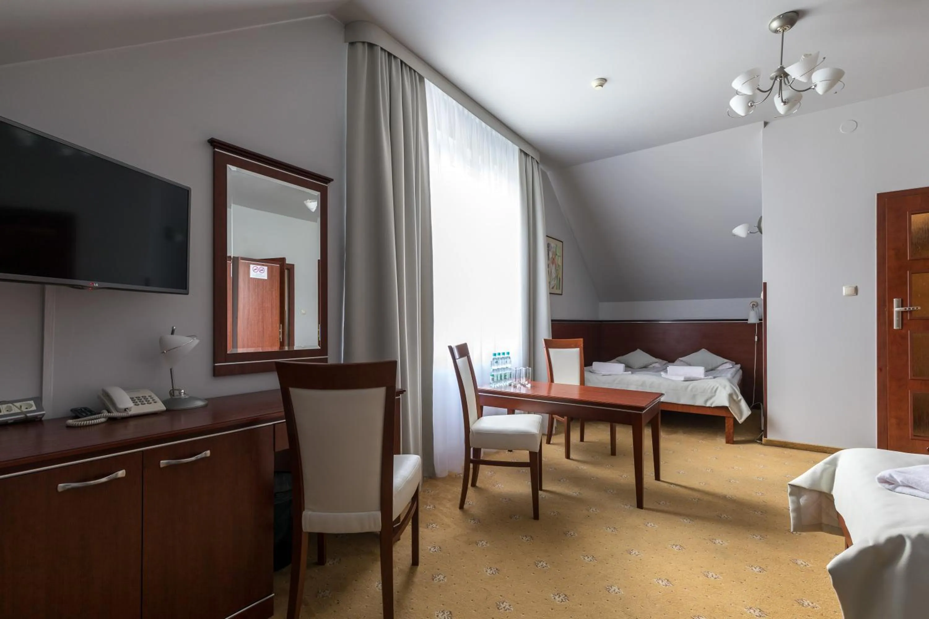 Photo of the whole room, Bed in Hotel Skalite Spa & Wellness