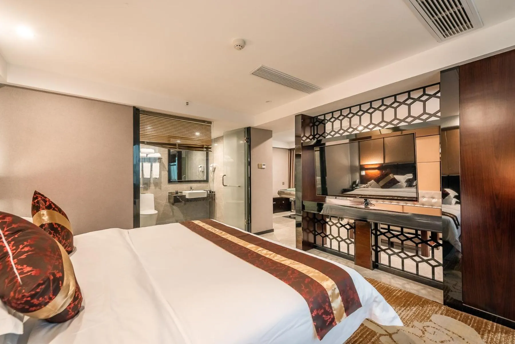 Days Hotel Yishun Guilin