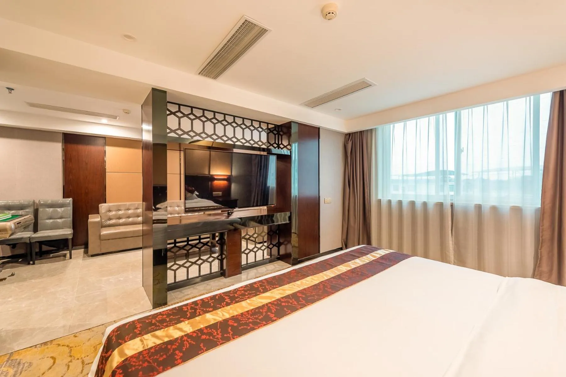 Days Hotel Yishun Guilin