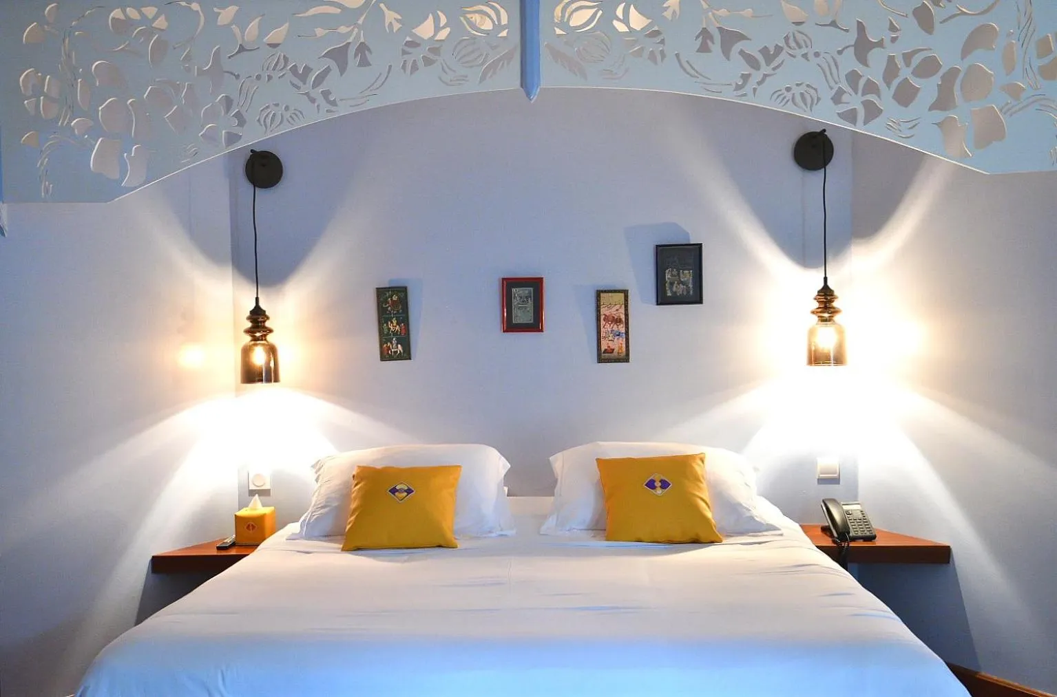 Photo of the whole room, Bed in Tsilaosa Hôtel