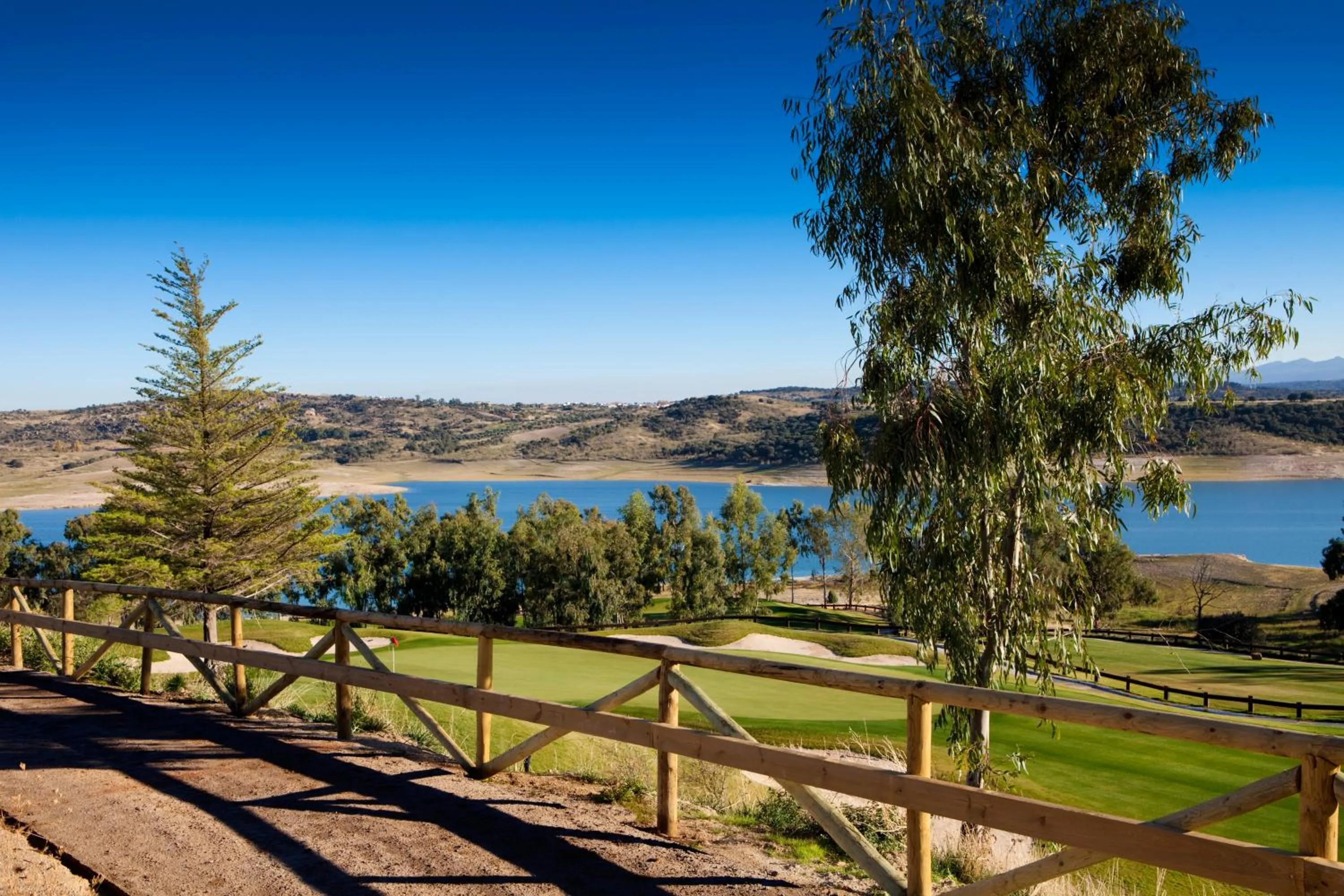 Golfcourse in Vincci Valdecañas Golf