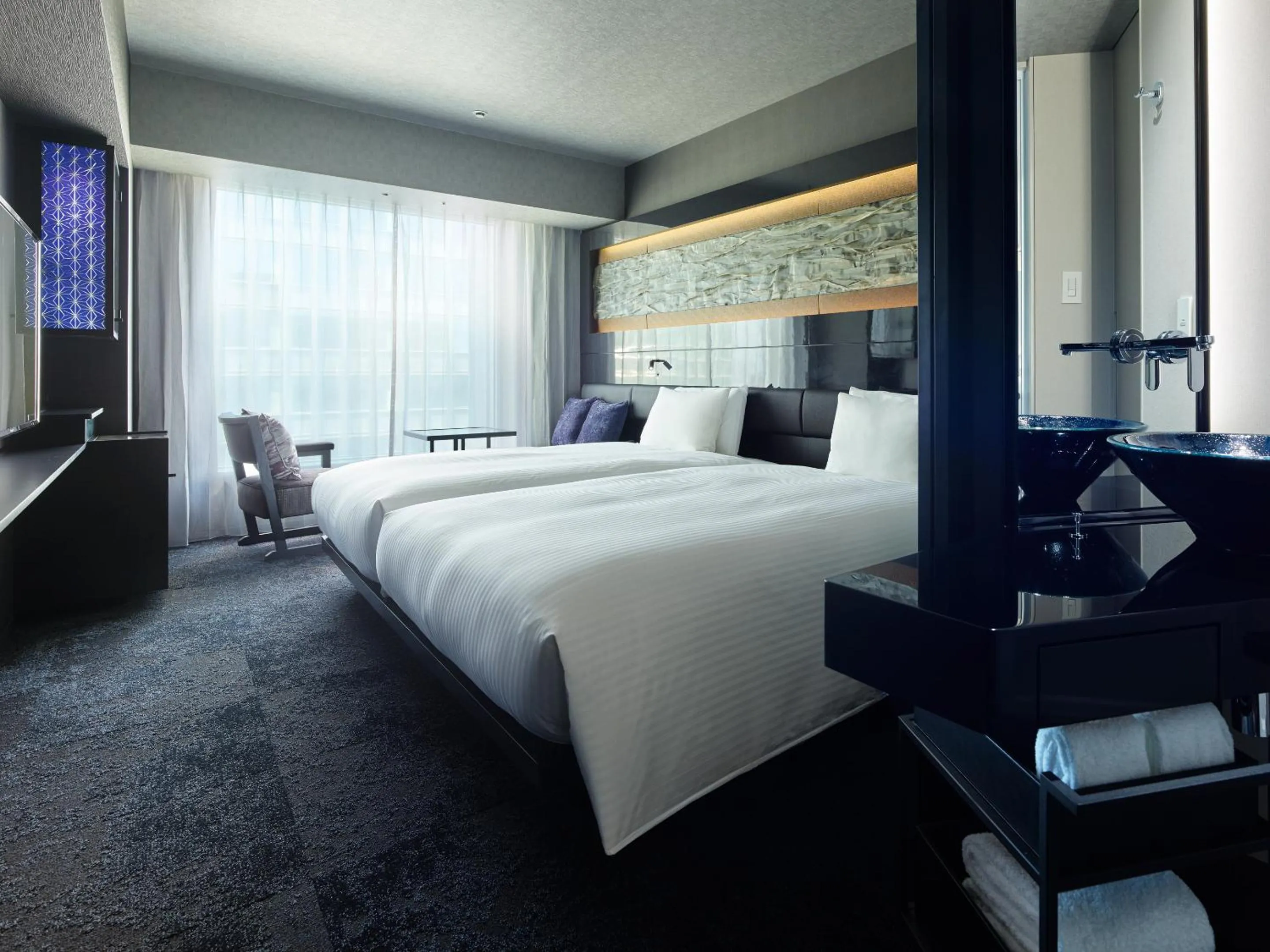 Photo of the whole room, Bed in Mitsui Garden Hotel Nihonbashi Premier