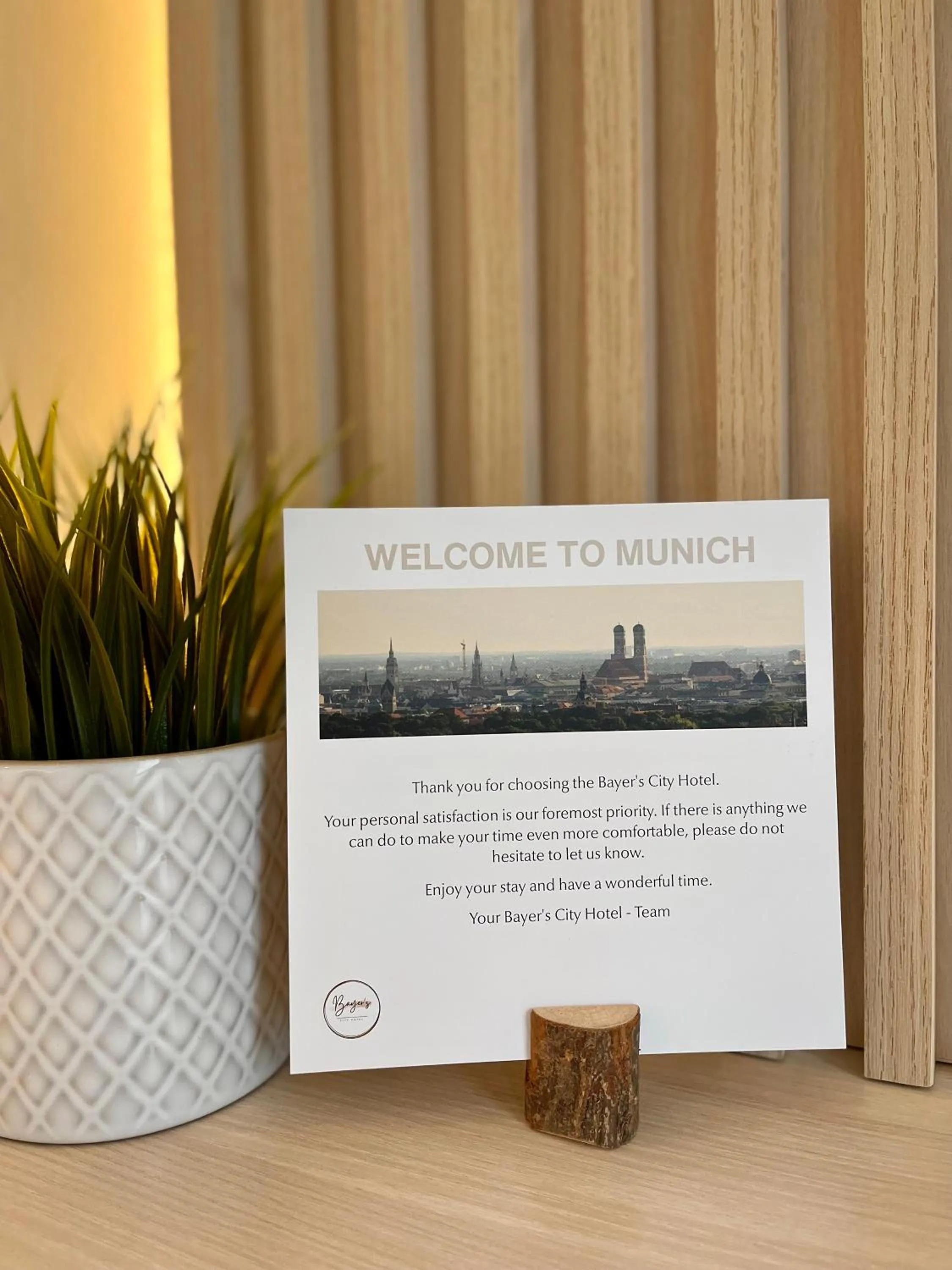 Logo/Certificate/Sign in Bayer's City Hotel