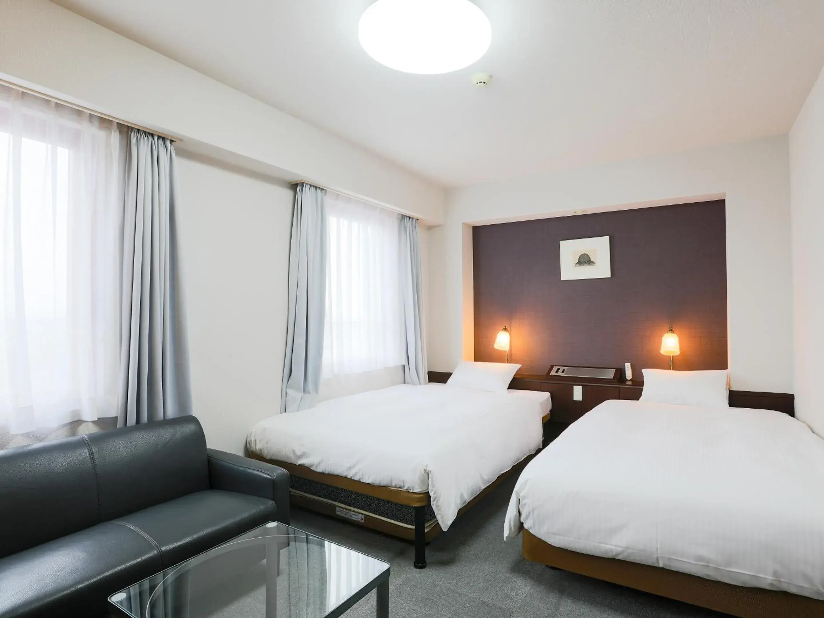 Twin Room - single occupancy - Non-Smoking in KOKO STAY Miyakonojo - formerly Hotel Wing International Miyakonojo Twin Room - single occupancy - Non-Smoking in KOKO STAY Miyakonojo - formerly Hotel Wing International Miyakonojo