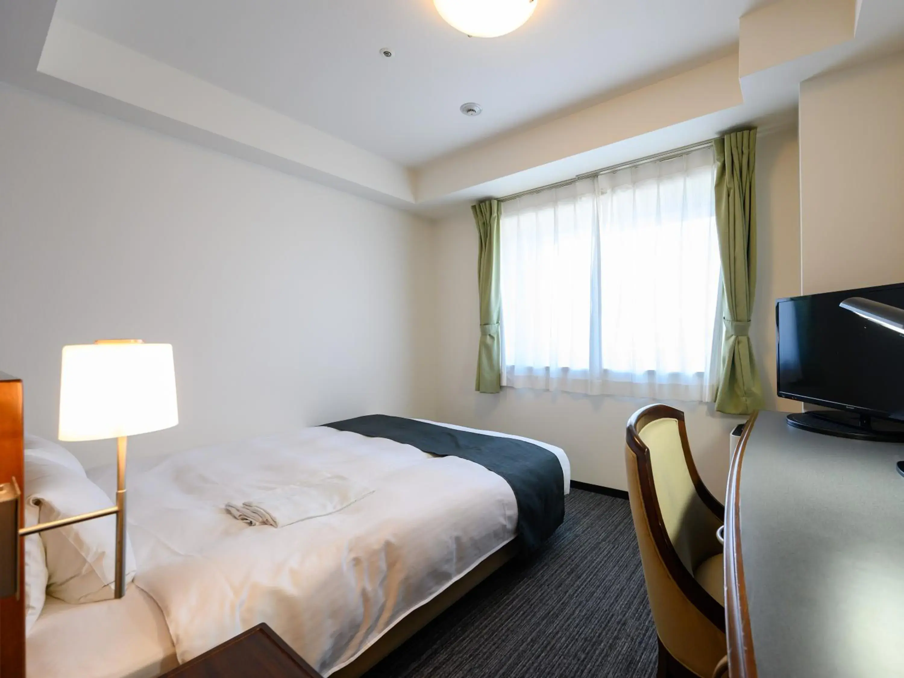 Queen Room - single occupancy in Hotel Green Park Tsu Queen Room - single occupancy in Hotel Green Park Tsu