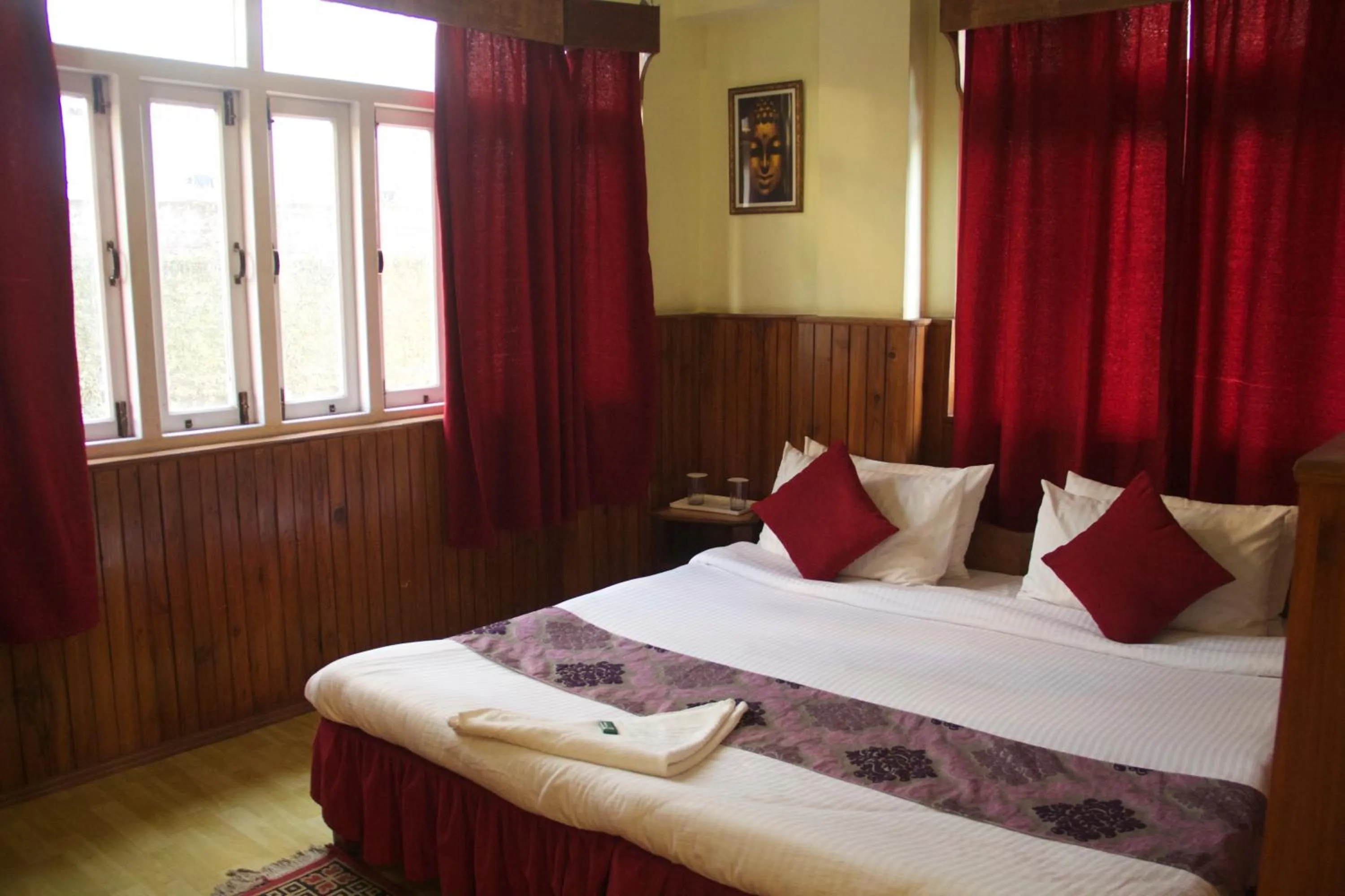 Photo of the whole room in BluBen Alpine