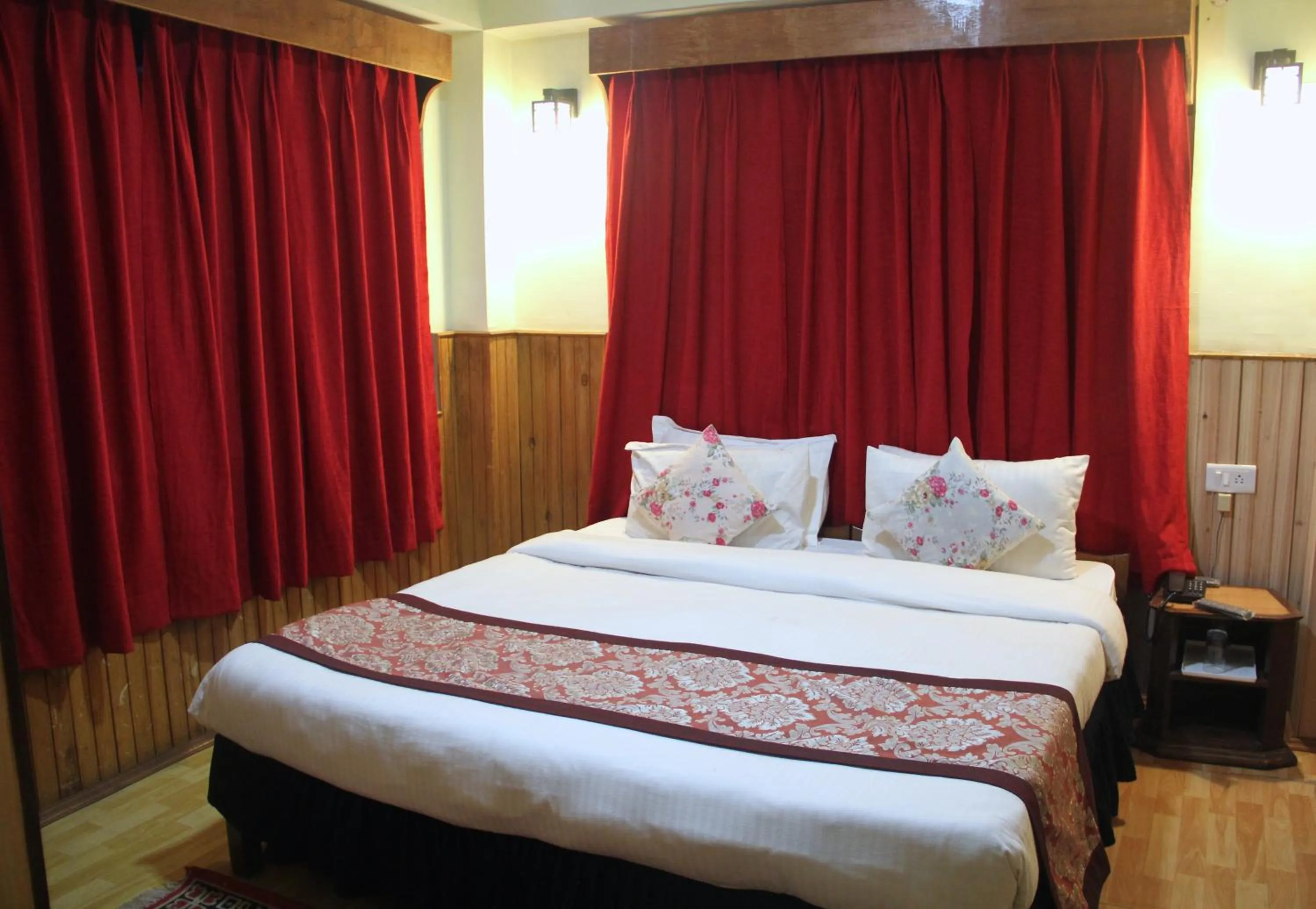 Photo of the whole room in BluBen Alpine