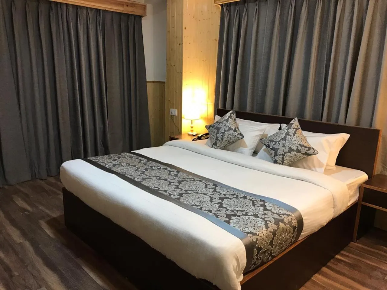 Photo of the whole room in BluBen Alpine