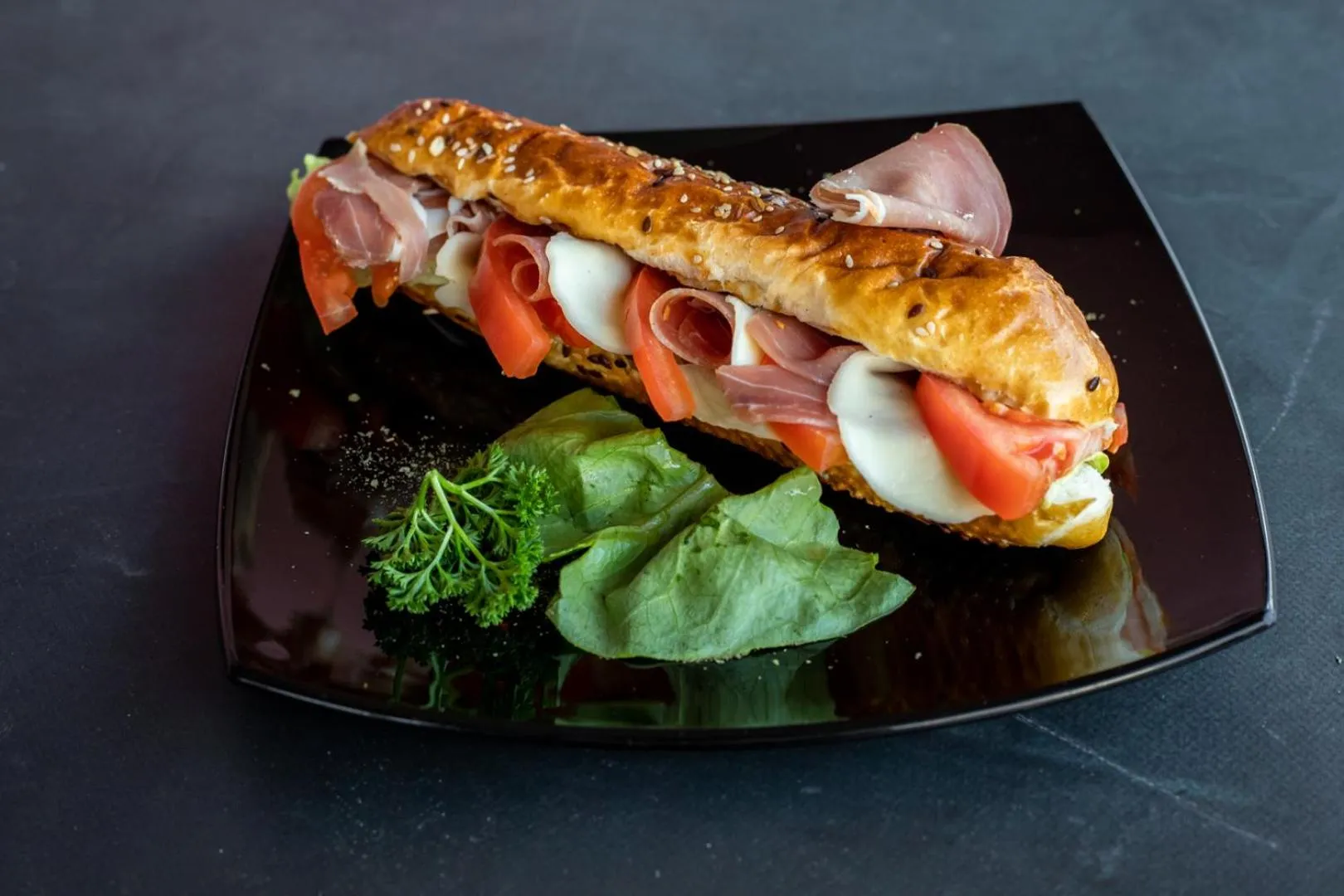 Food and drinks in Garni Hotel Lotos