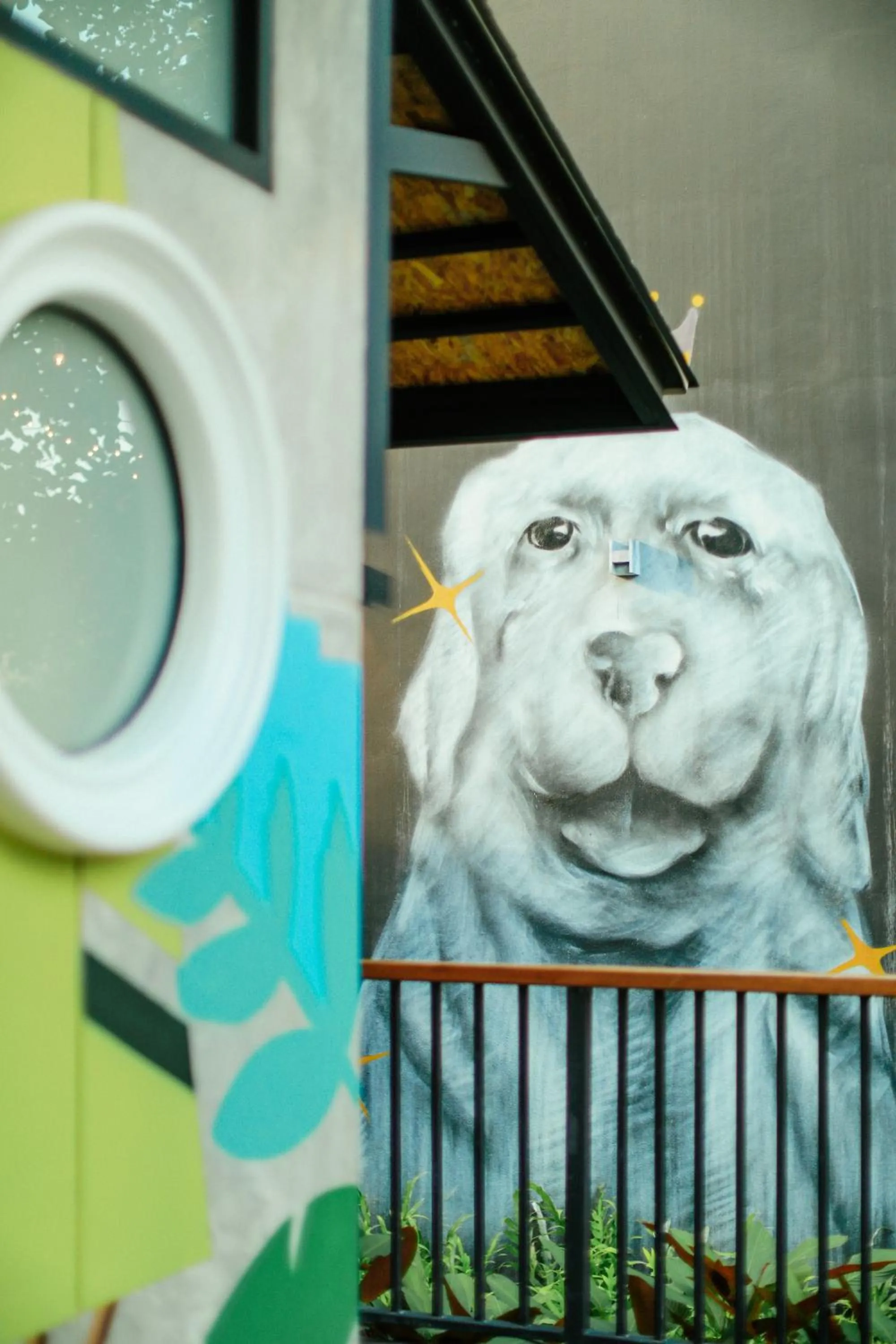 Decorative detail in Yellow Pillow village