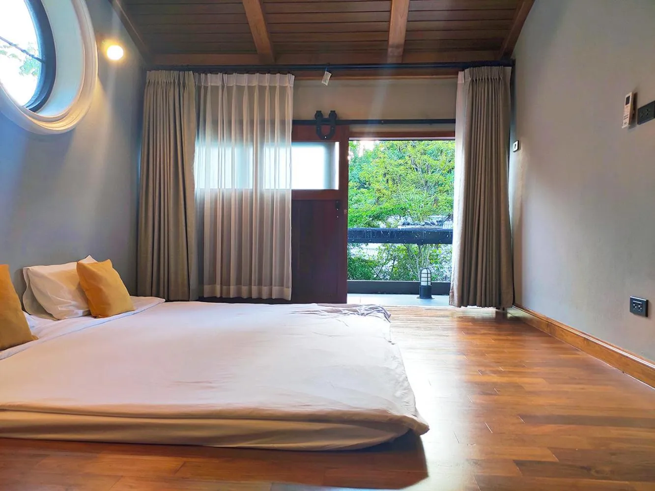 Bedroom, Bed in Yellow Pillow village