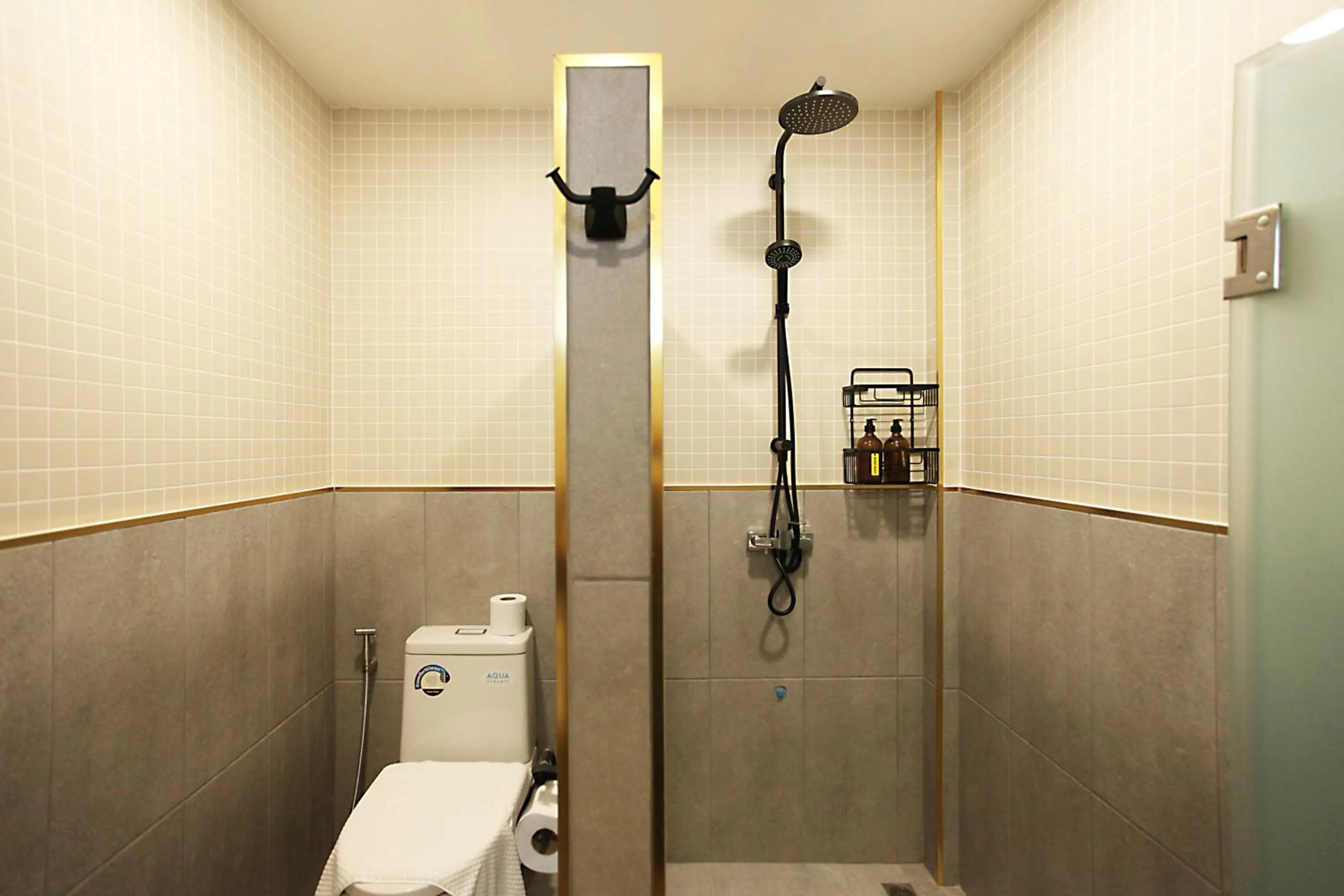 Bathroom in Yellow Pillow village