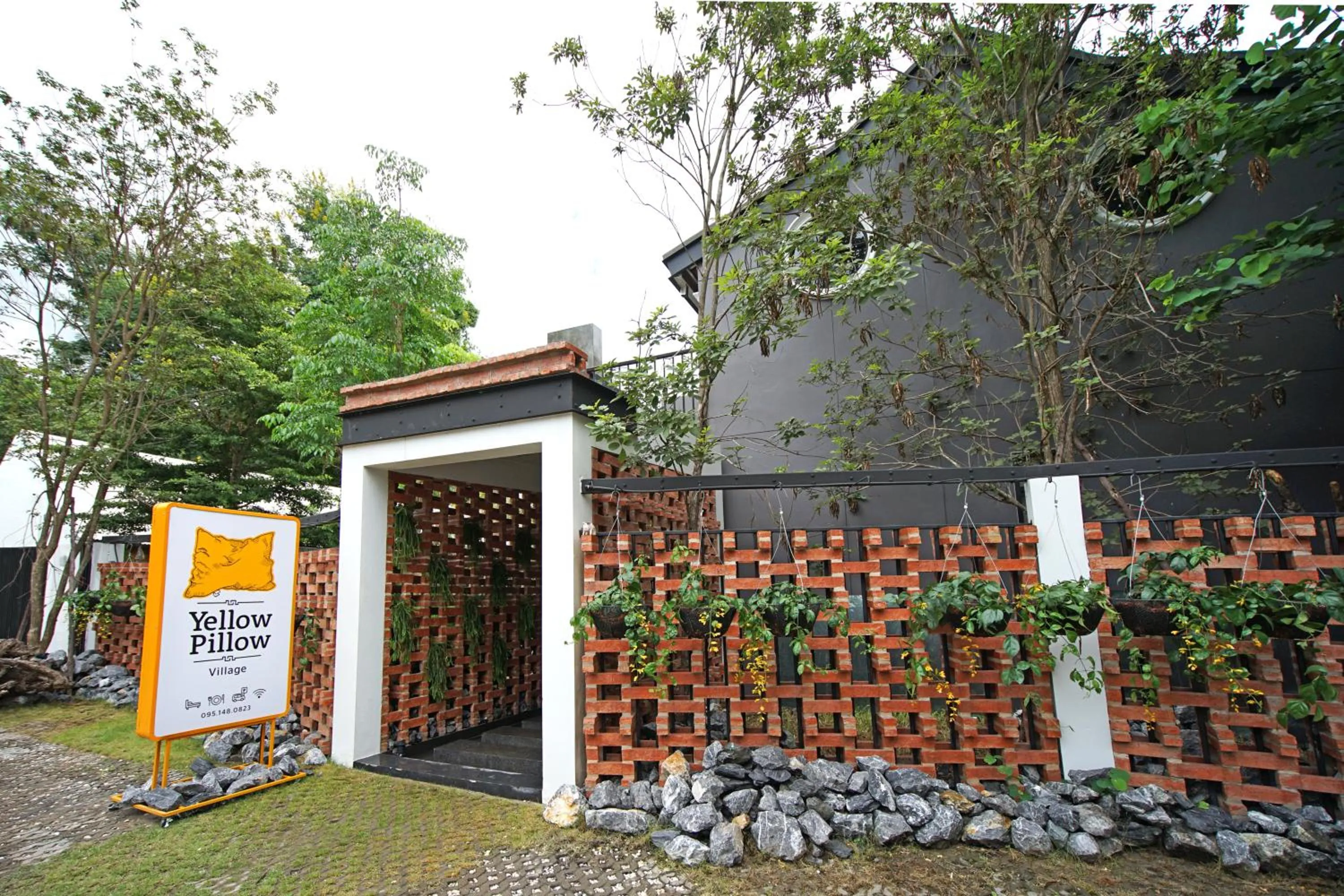 Property building in Yellow Pillow village