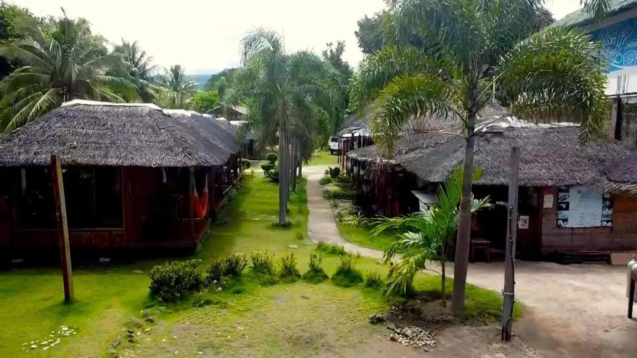 AivyMaes Divers Resort