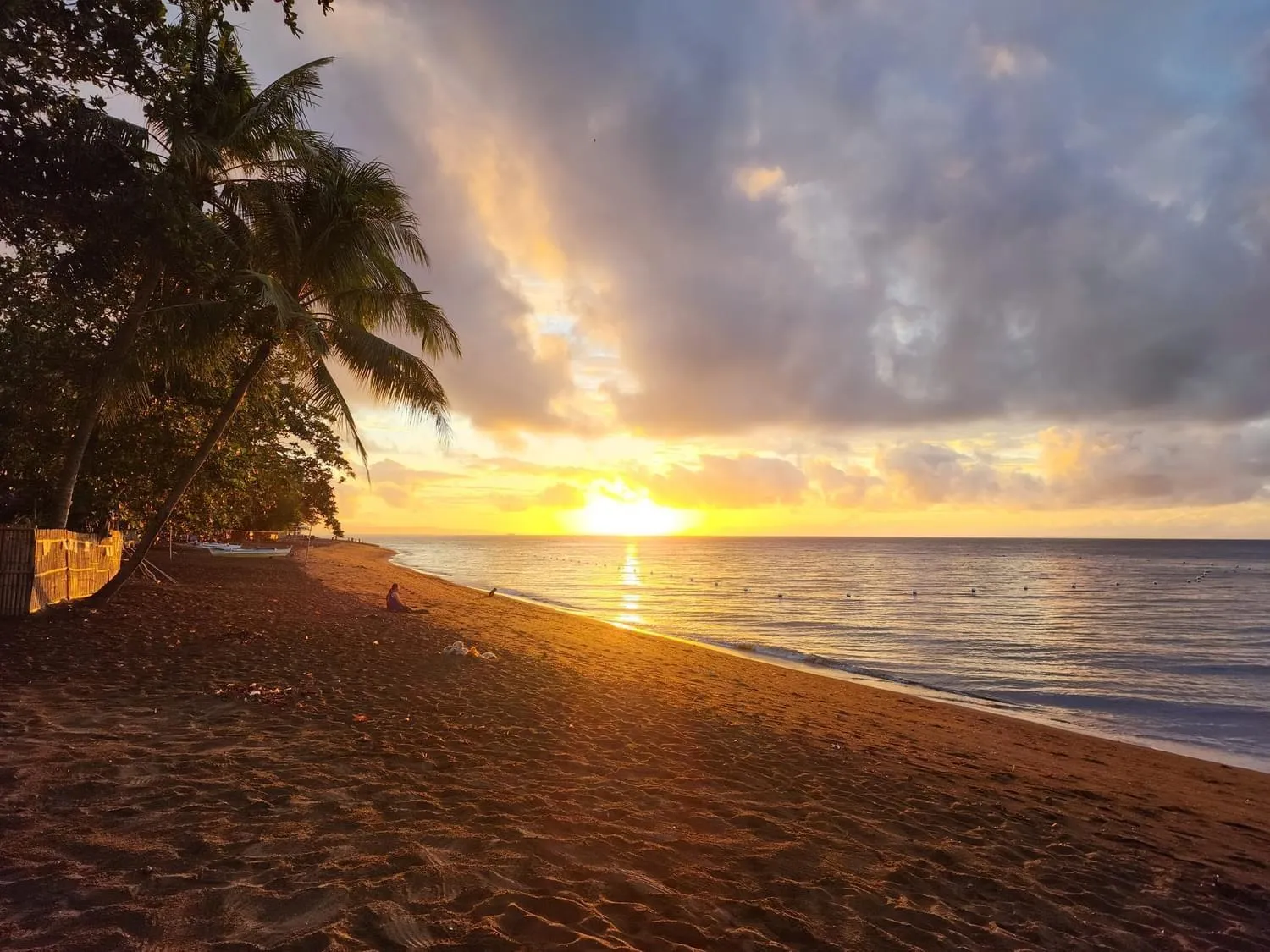 AivyMaes Divers Resort