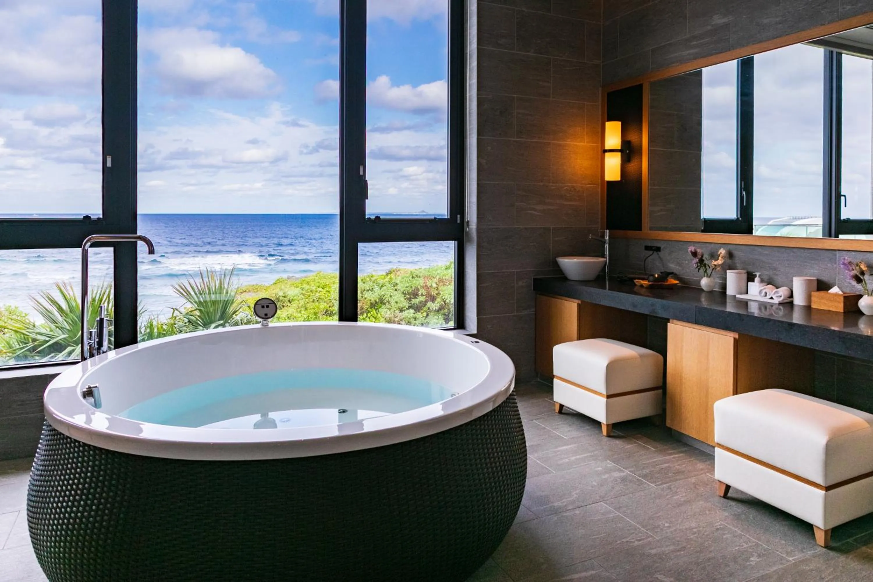 Spa and wellness centre/facilities in Hyatt Regency Seragaki Island Okinawa