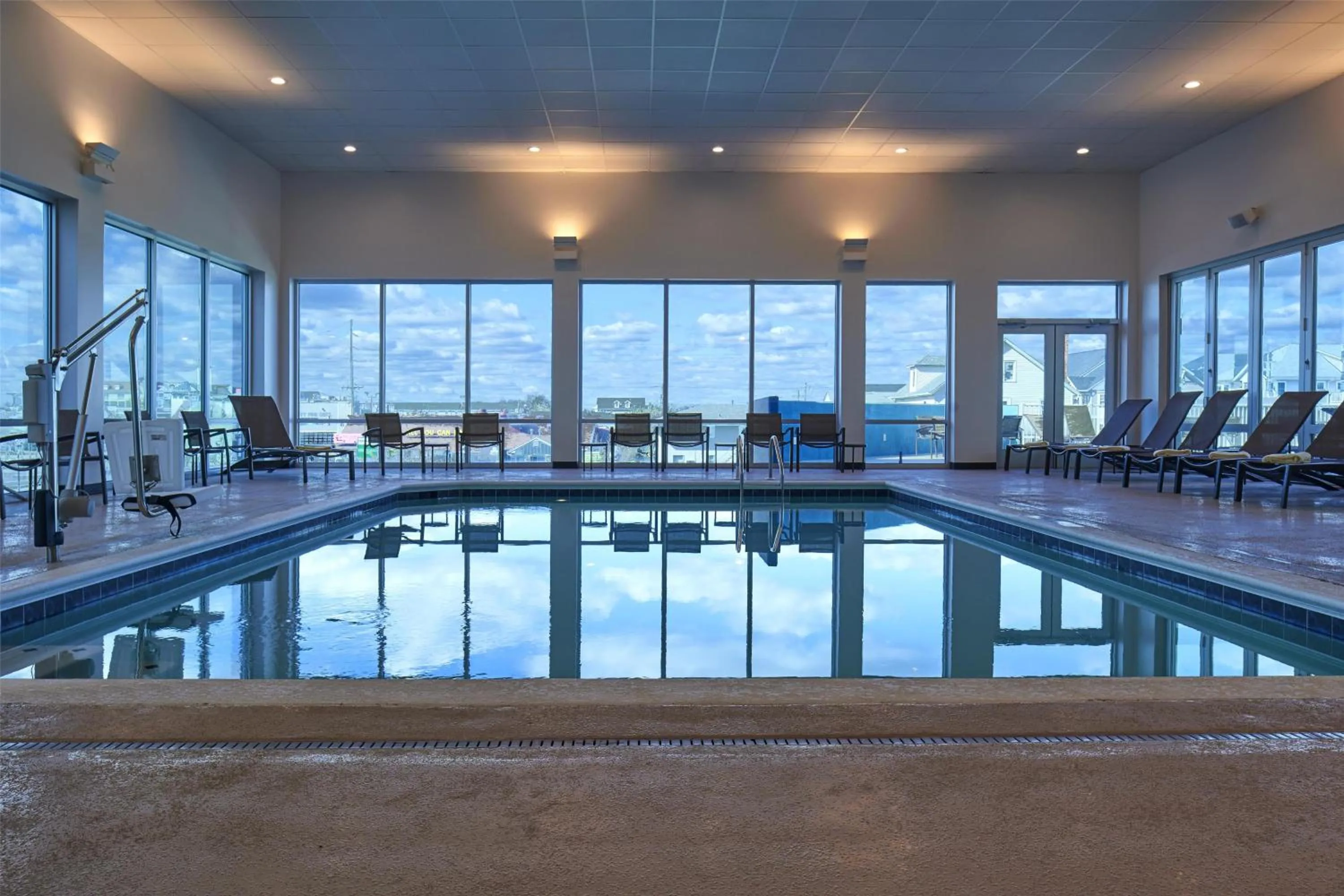 Swimming pool in Hyatt Place Ocean City Oceanfront