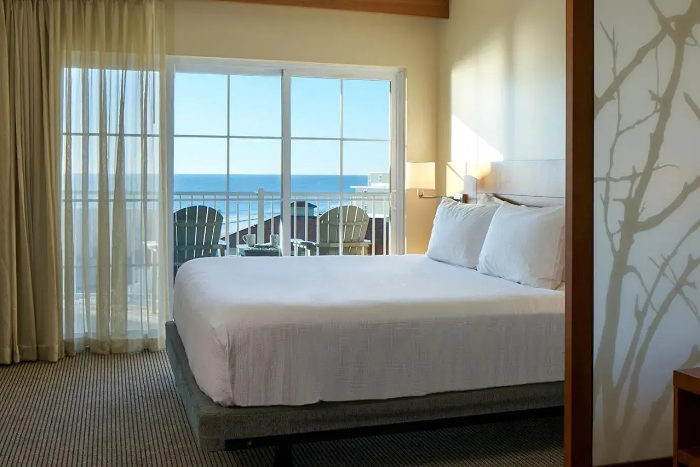 King Room - Partial Ocean View in Hyatt Place Ocean City Oceanfront King Room - Partial Ocean View in Hyatt Place Ocean City Oceanfront