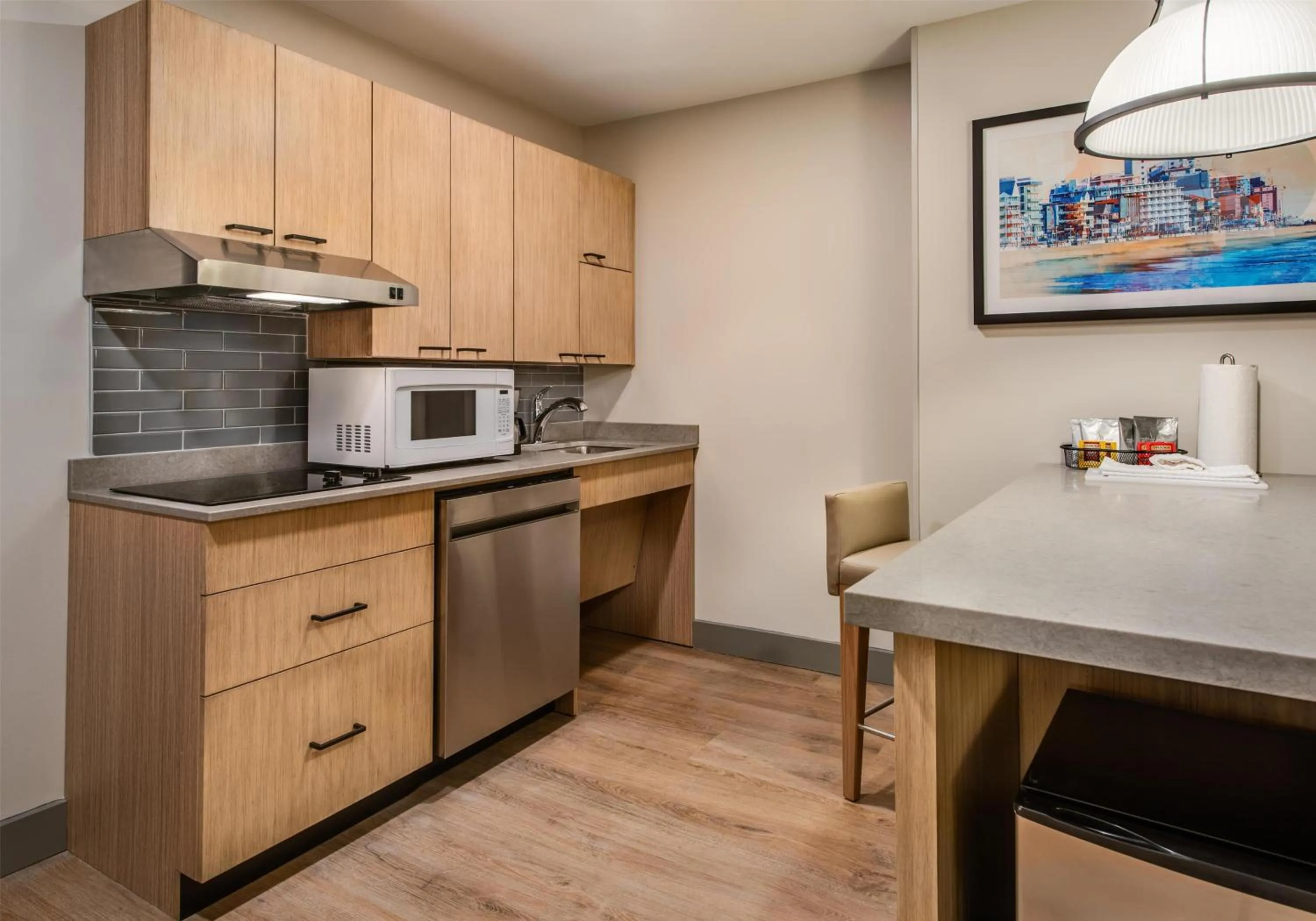 Photo of the whole room in Hyatt Place Ocean City Oceanfront