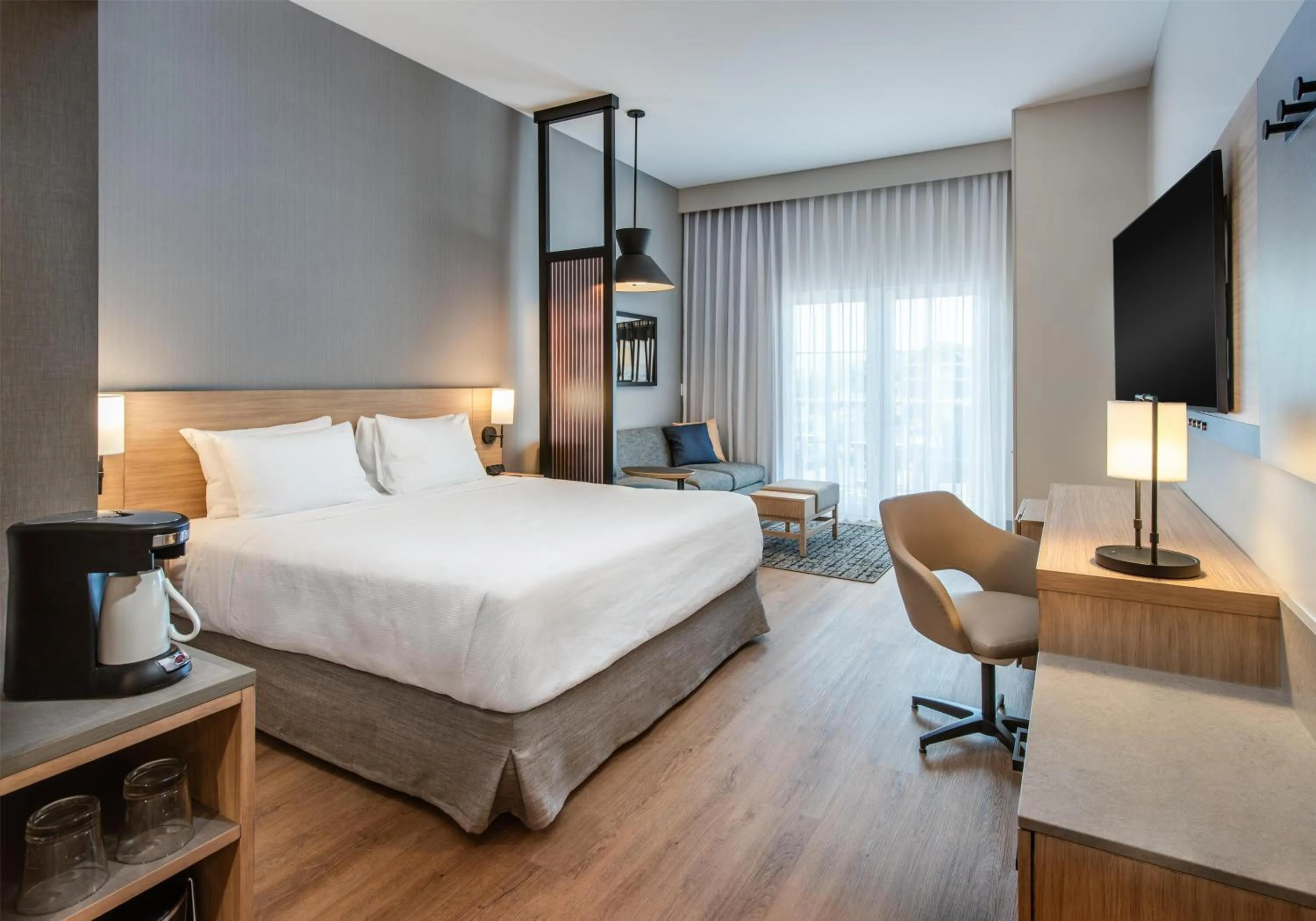 Bedroom, Bed in Hyatt Place Ocean City Oceanfront