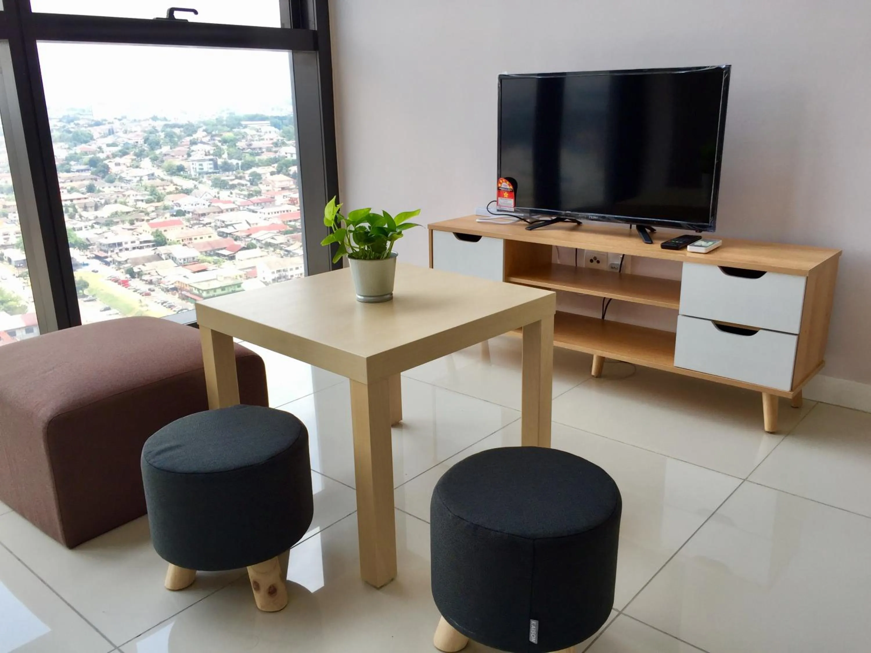 Living room in Minimalist Duplex @ Petaling Jaya & Sunway