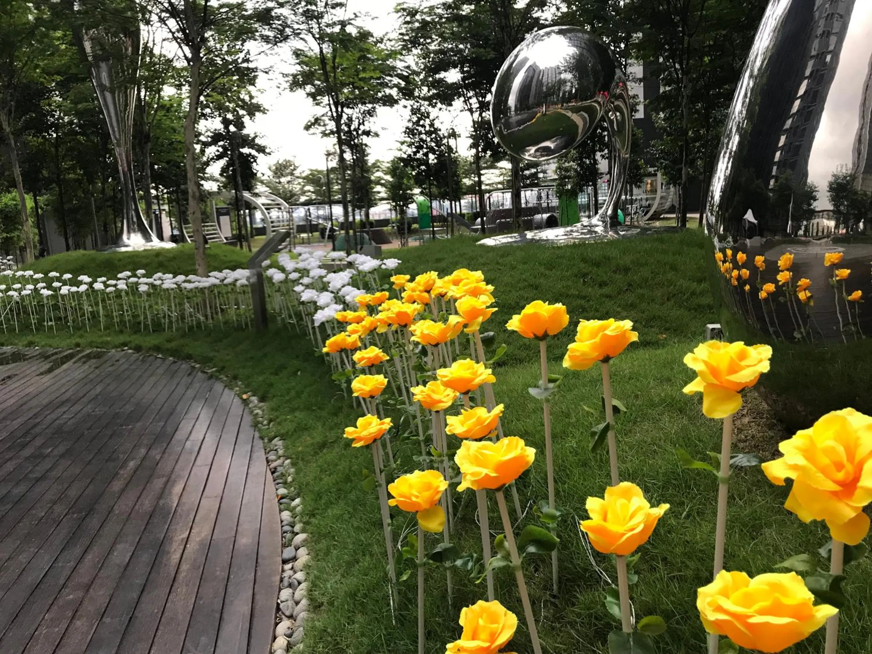 Garden in Minimalist Duplex @ Petaling Jaya & Sunway