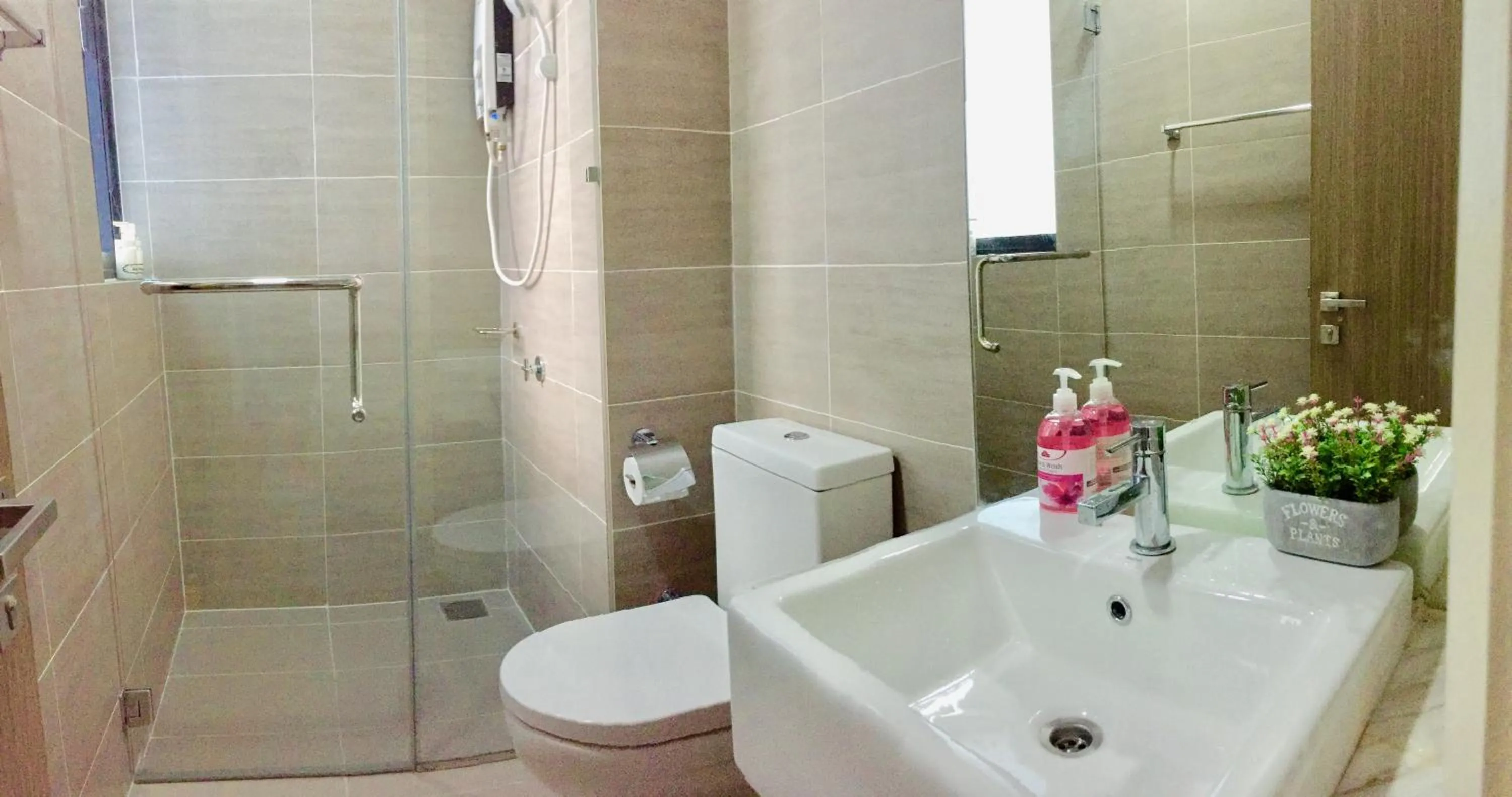 Bathroom in Minimalist Duplex @ Petaling Jaya & Sunway