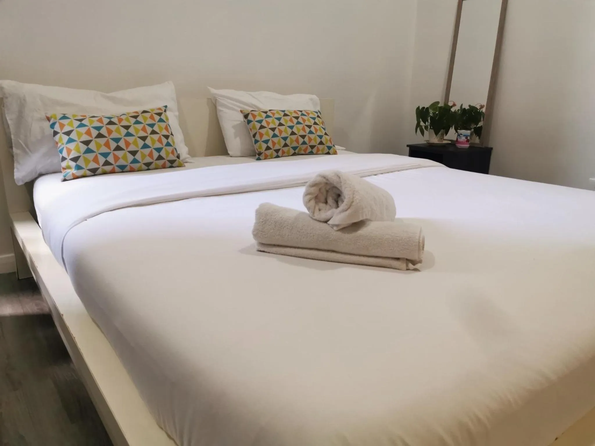 Minimalist Duplex @ Petaling Jaya & Sunway