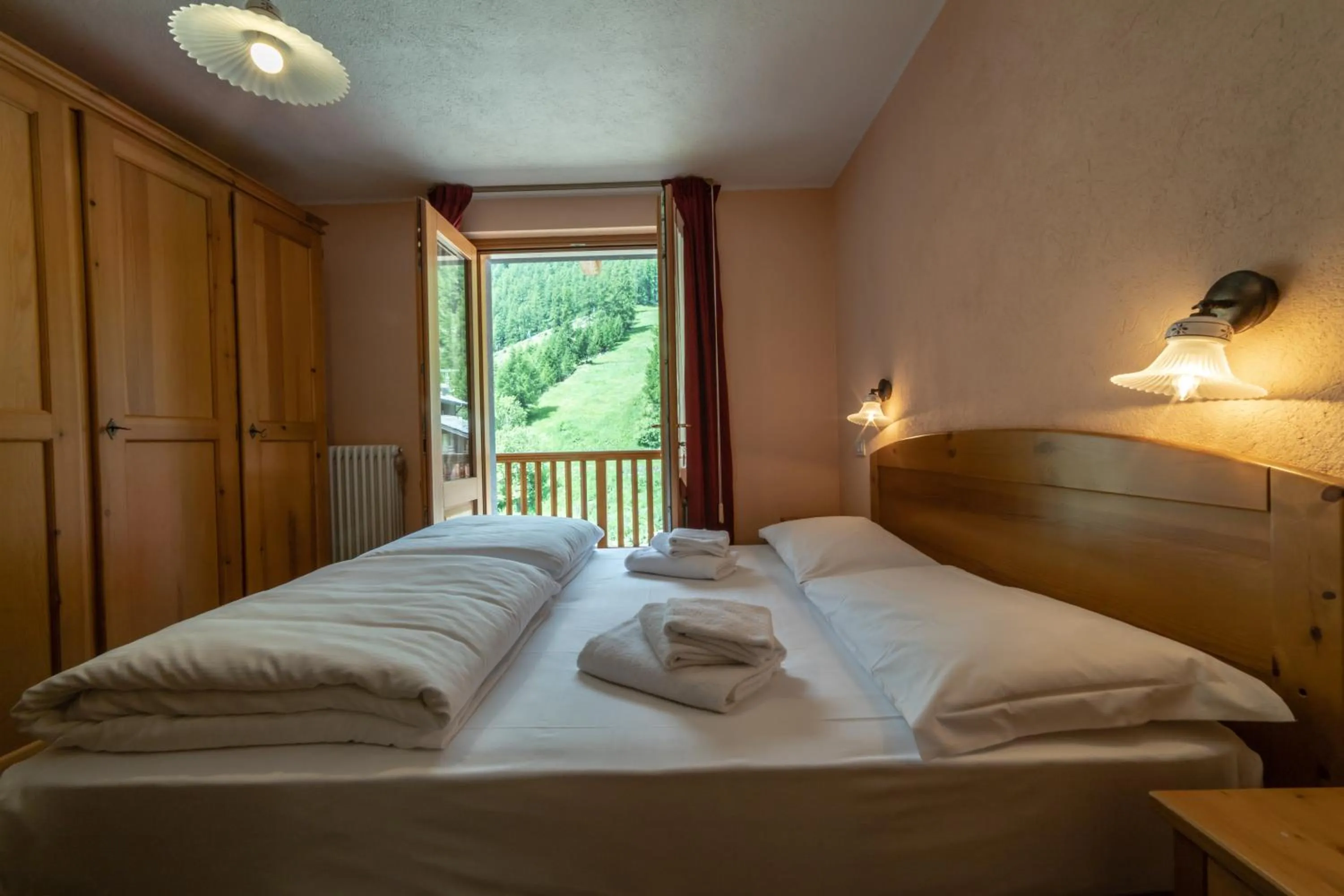Photo of the whole room, Bed in Walsertal Residence