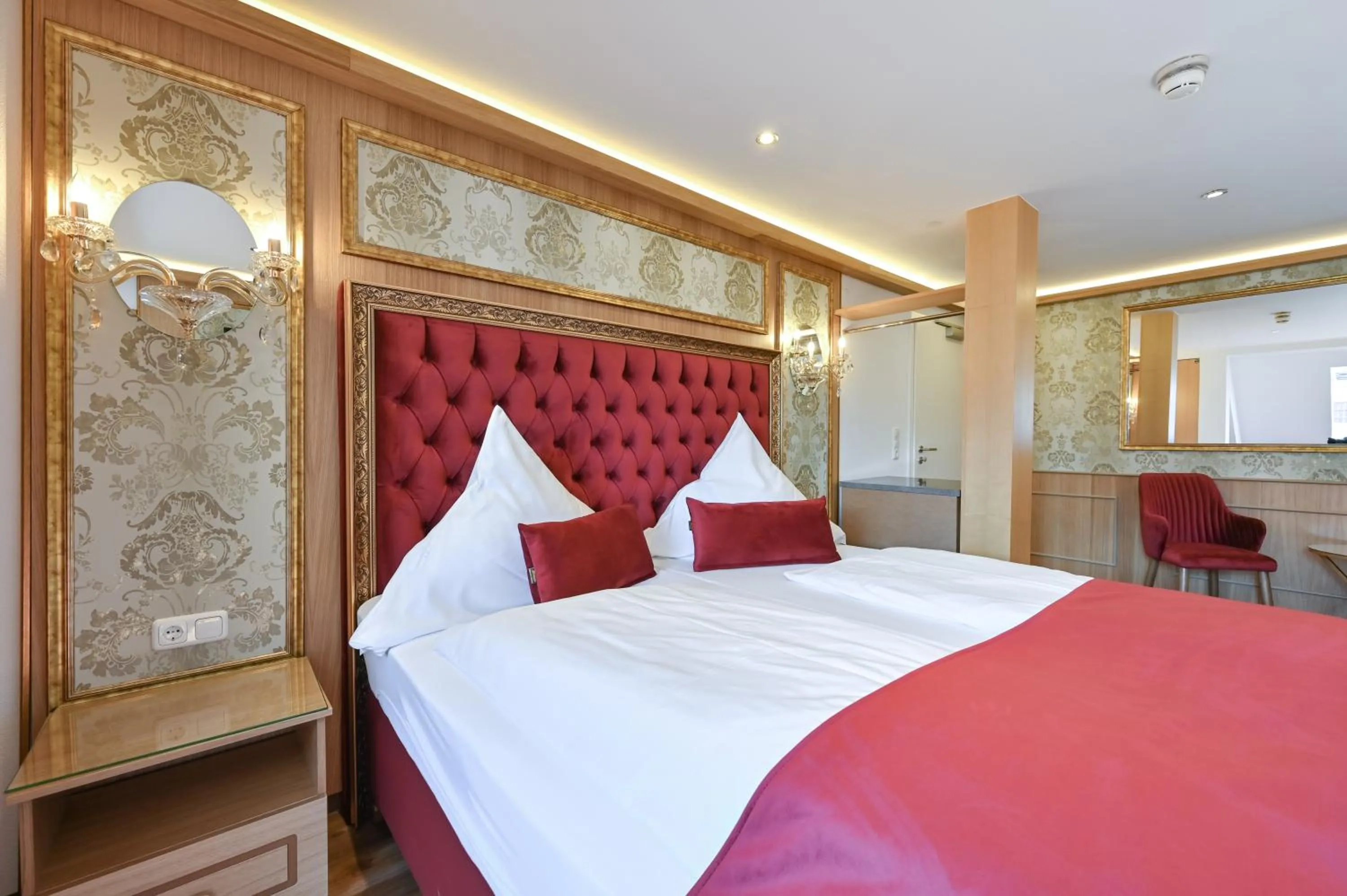 Bedroom, Bed in Hotel Ludwigs