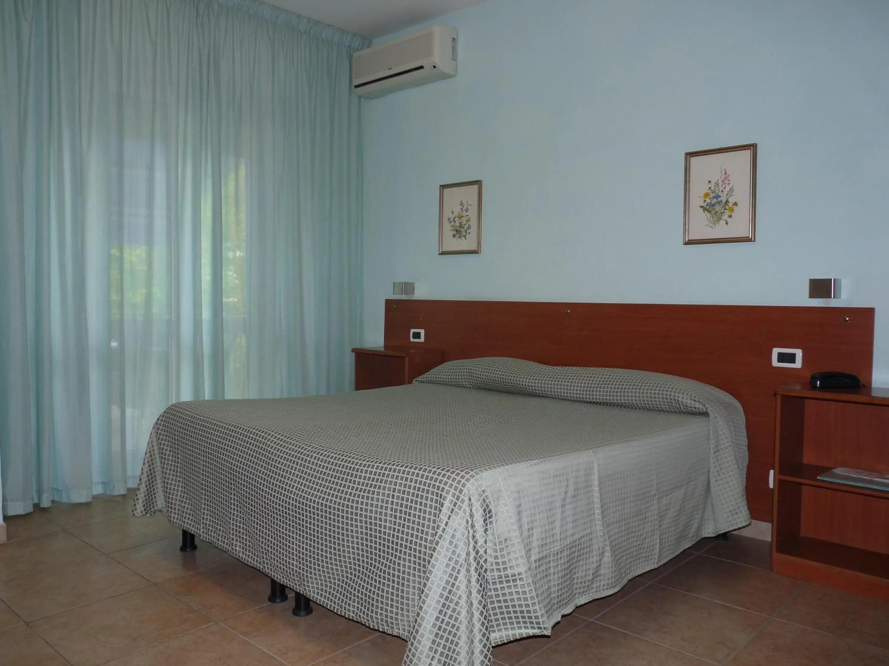 Bedroom in Hotel Daisy