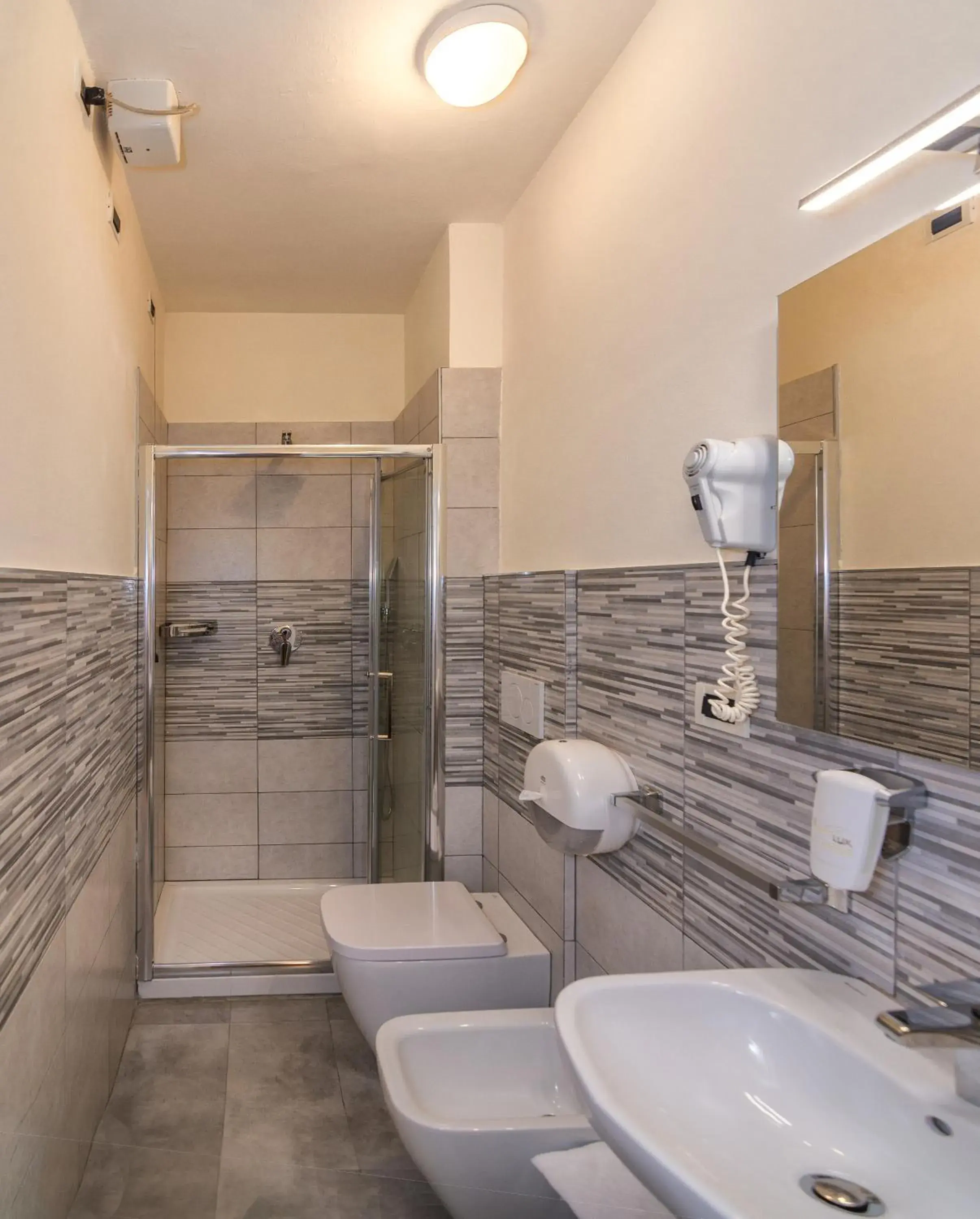 Double Room with Sea View in Hotel Daisy Double Room with Sea View in Hotel Daisy