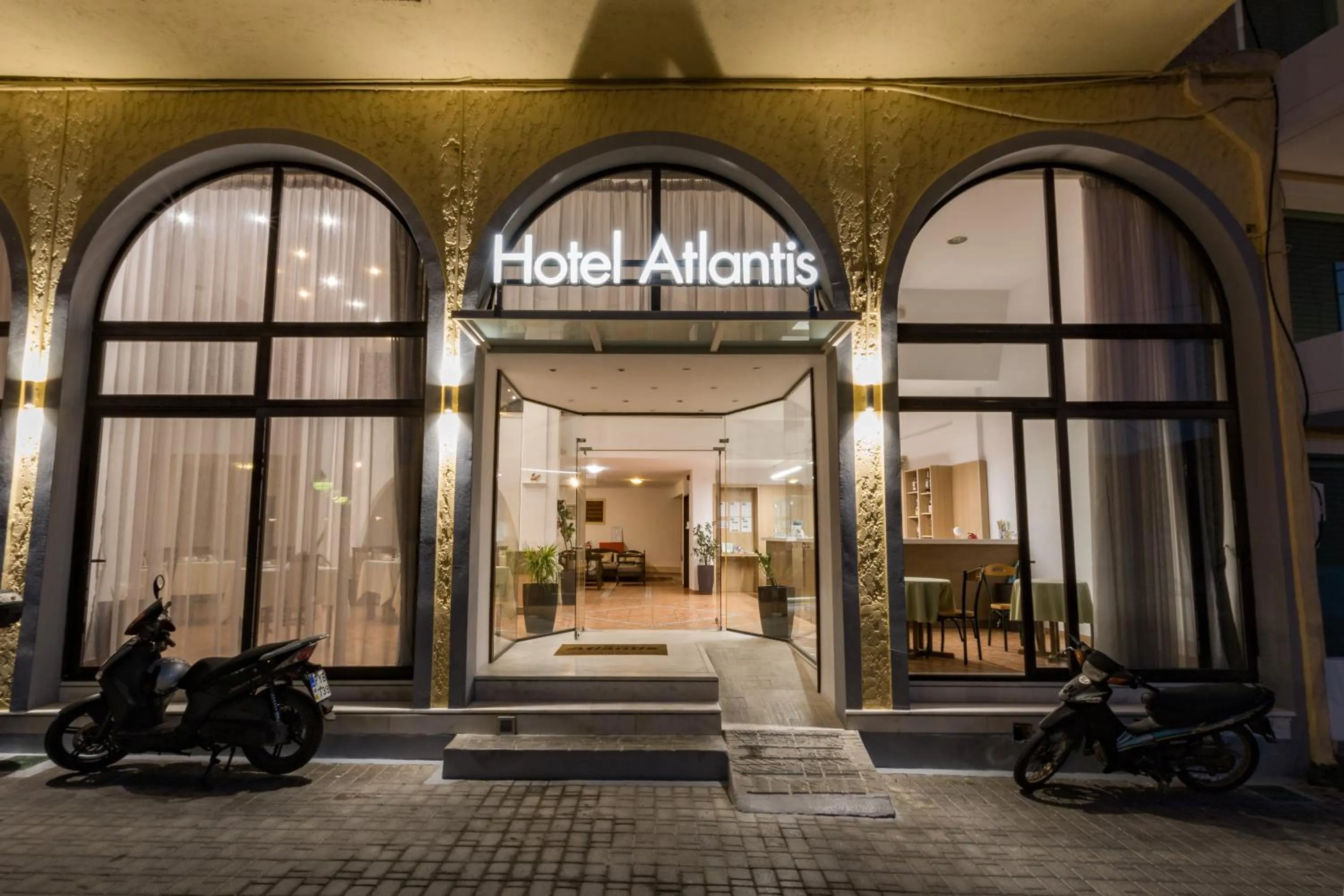 Facade/entrance in Atlantis Hotel