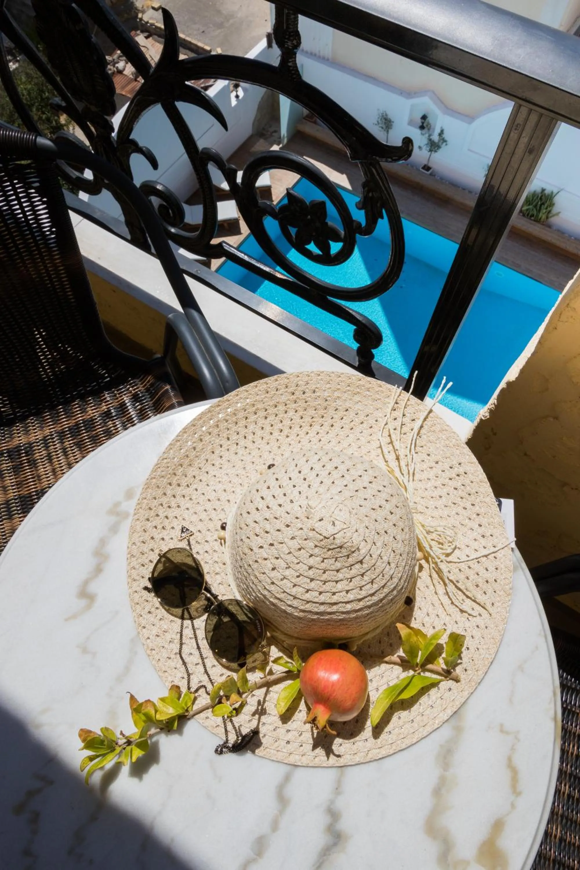 Pool view in Atlantis Hotel