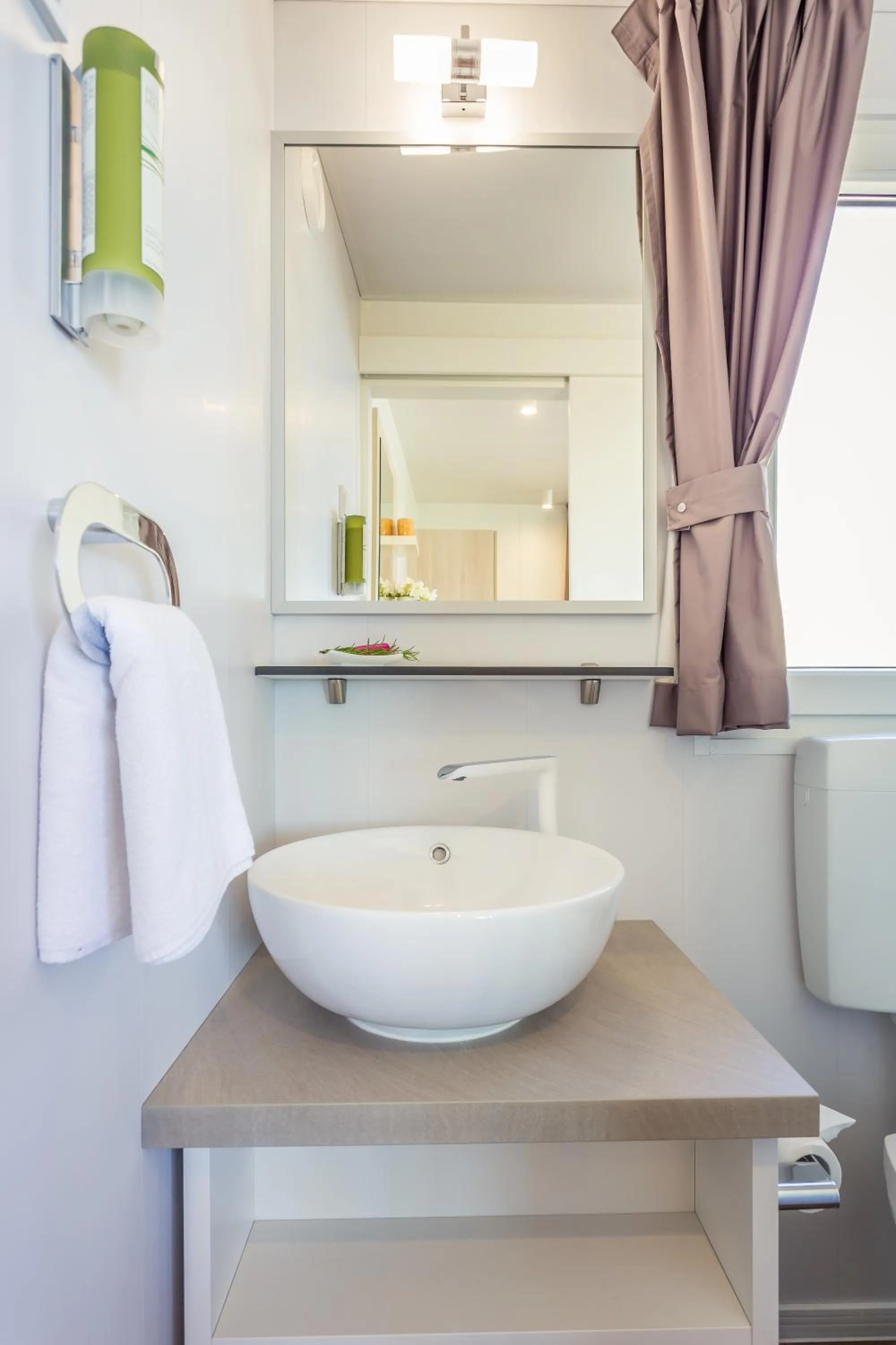 Bathroom in Camp Vransko lake - Mobile homes