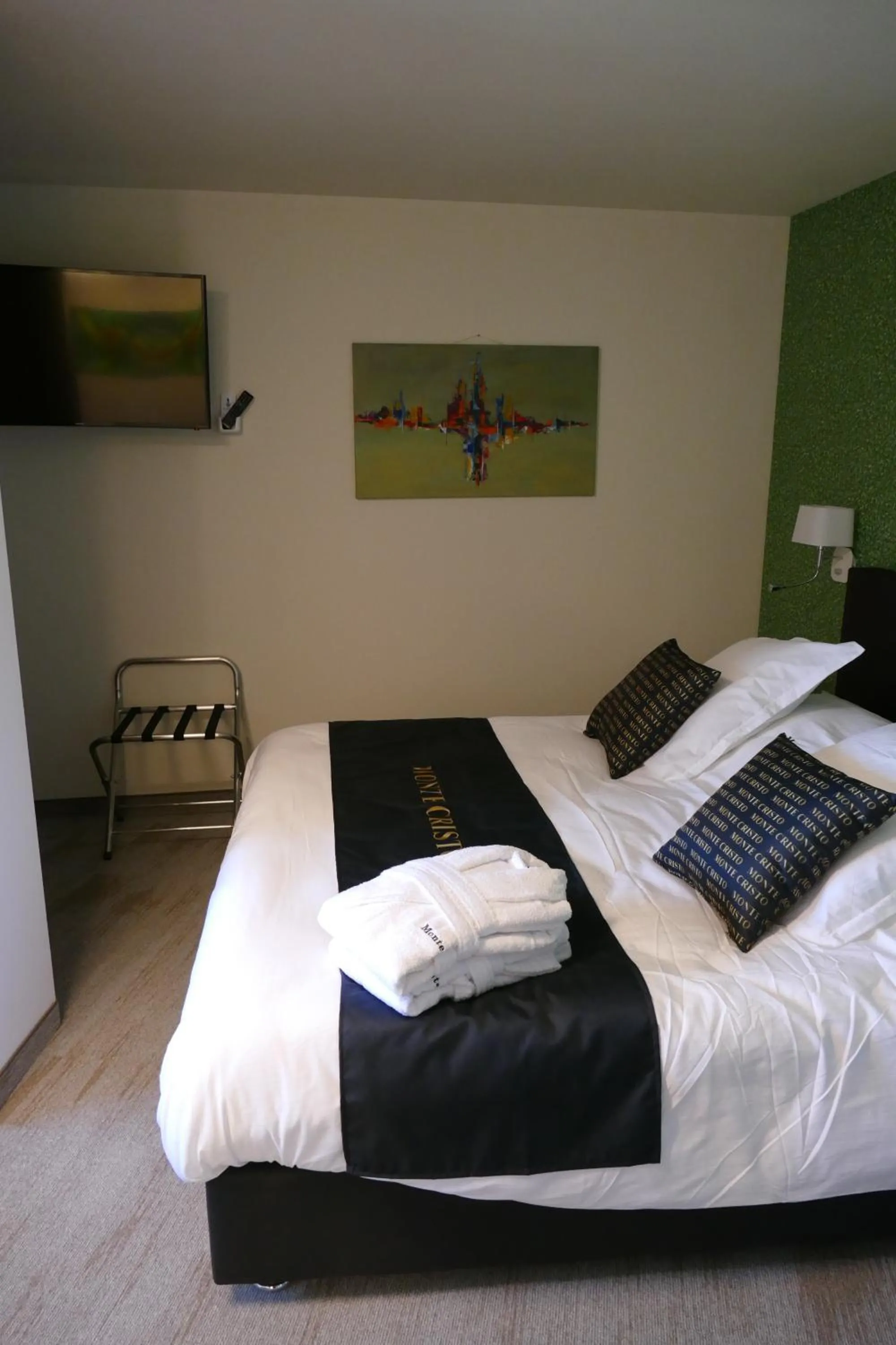 Bed in Hotel Monte Cristo