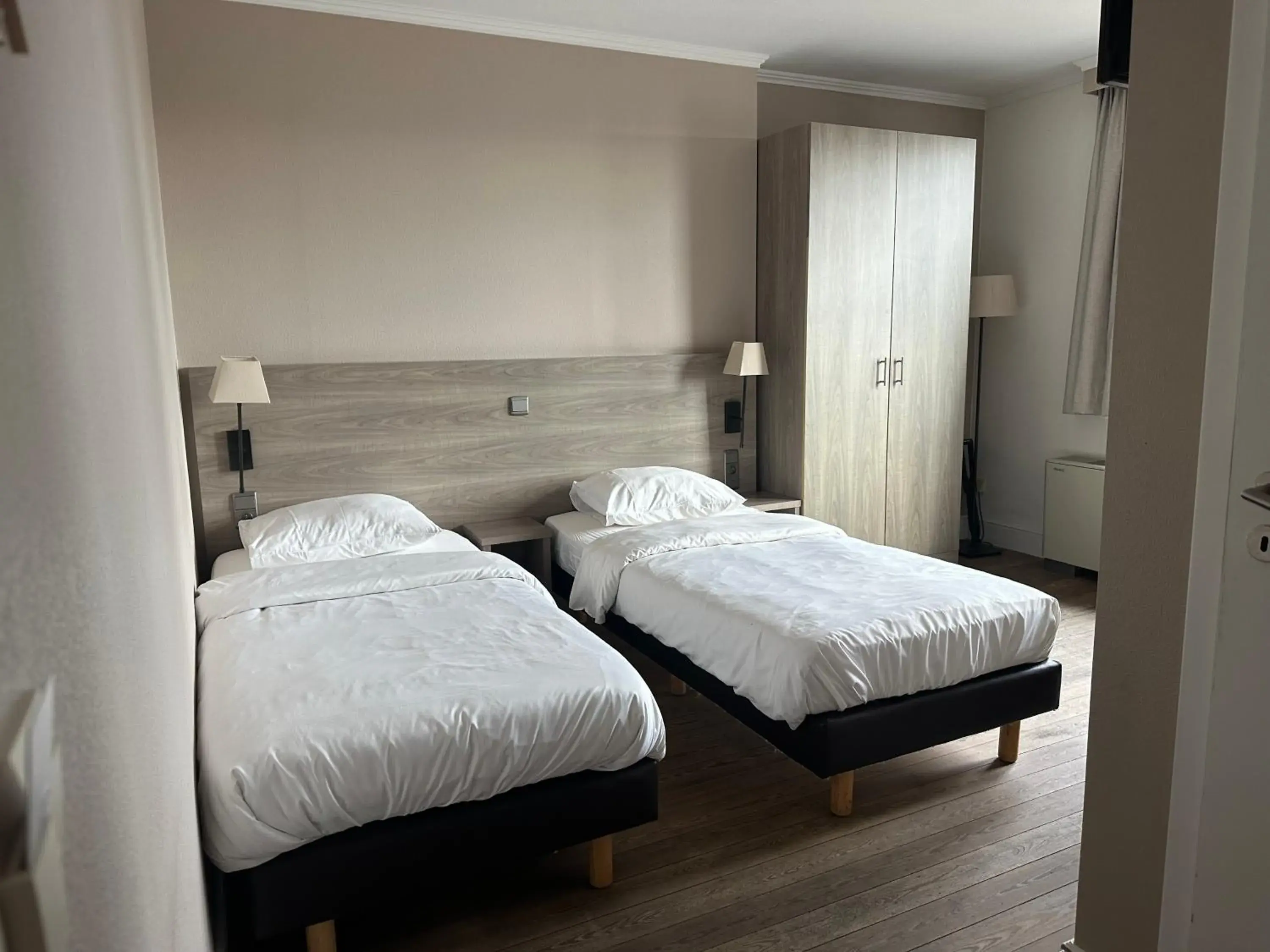 Twin Room in Hotel Arriate Twin Room in Hotel Arriate