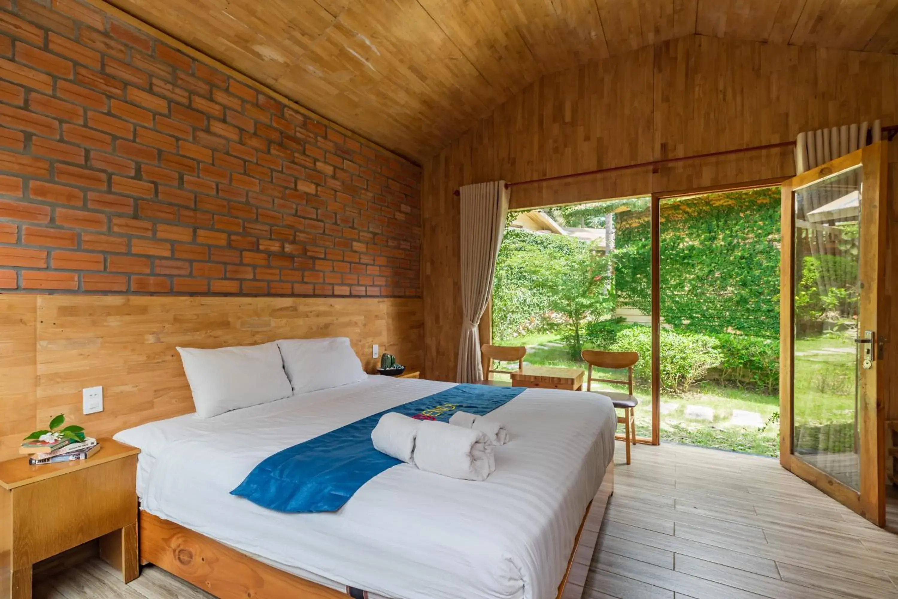 Double Room with Garden View in Dendi Resort Phu Quoc Double Room with Garden View in Dendi Resort Phu Quoc