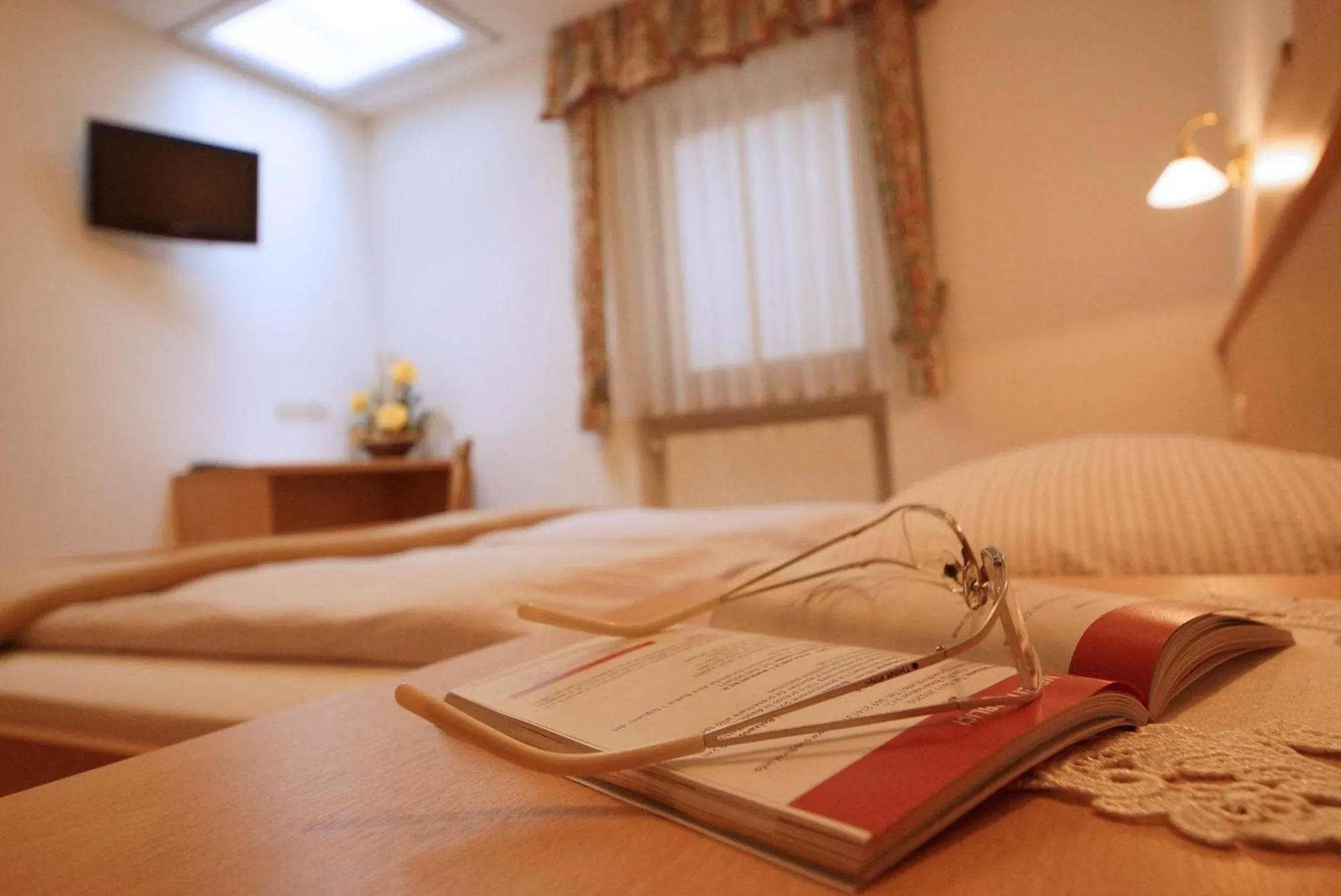 Decorative detail, Bed in Residence Araldina