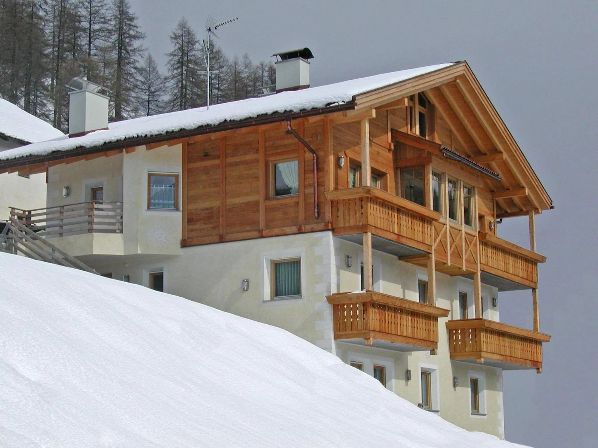 Property building in Residence Araldina