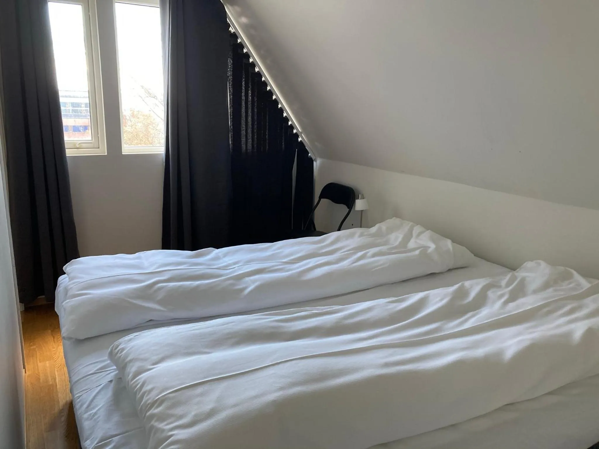 Bed in Parken Terrasse Apartment Hotel