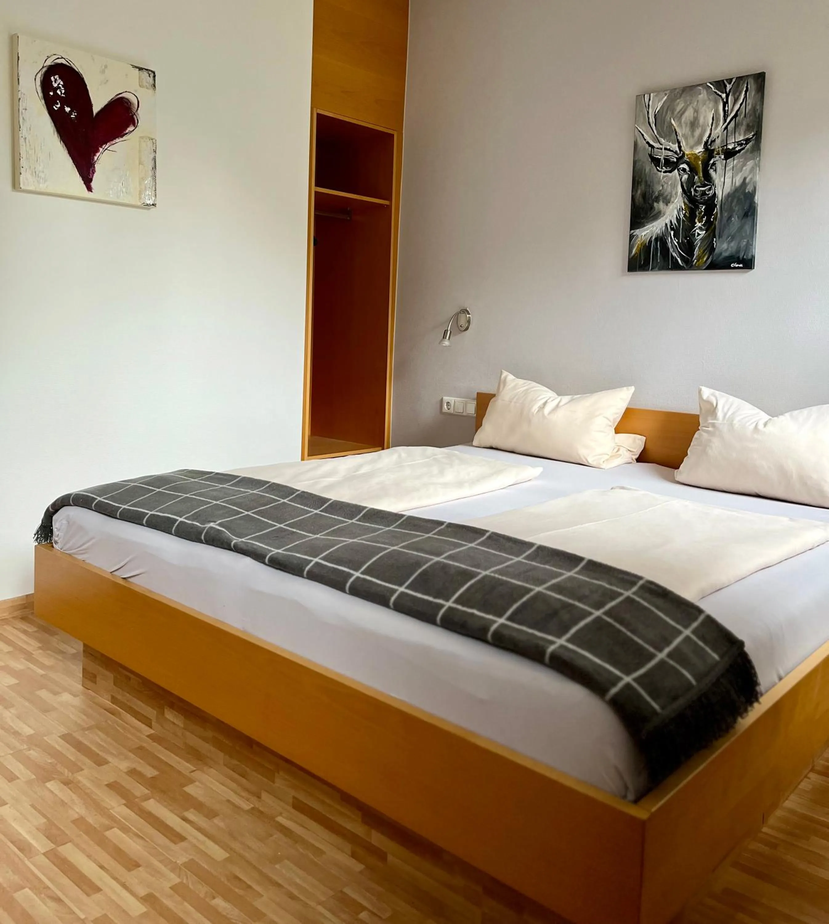 Bed in Gasthaus Schützen