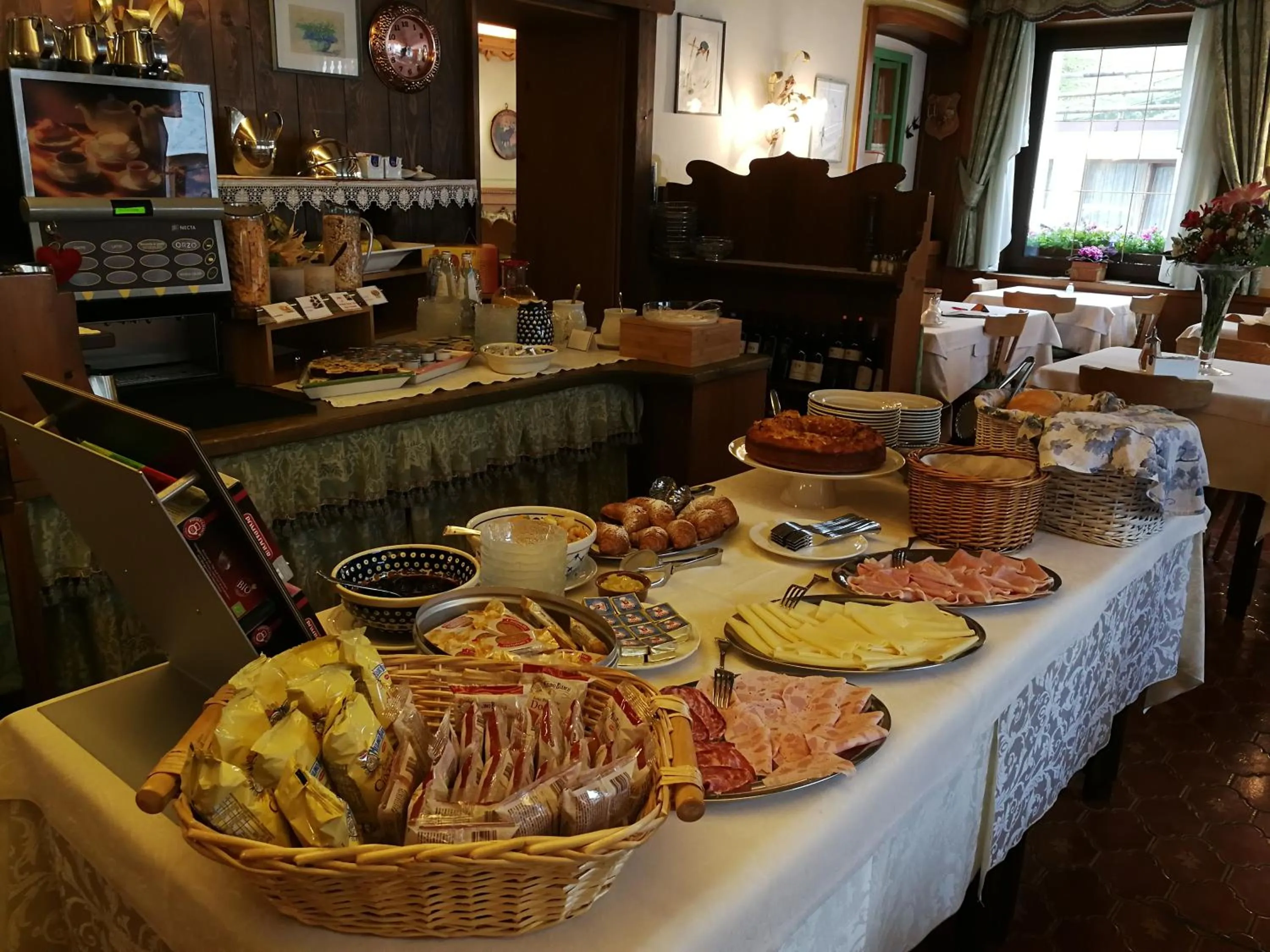 Breakfast in Digonera Historic Hotel B&B