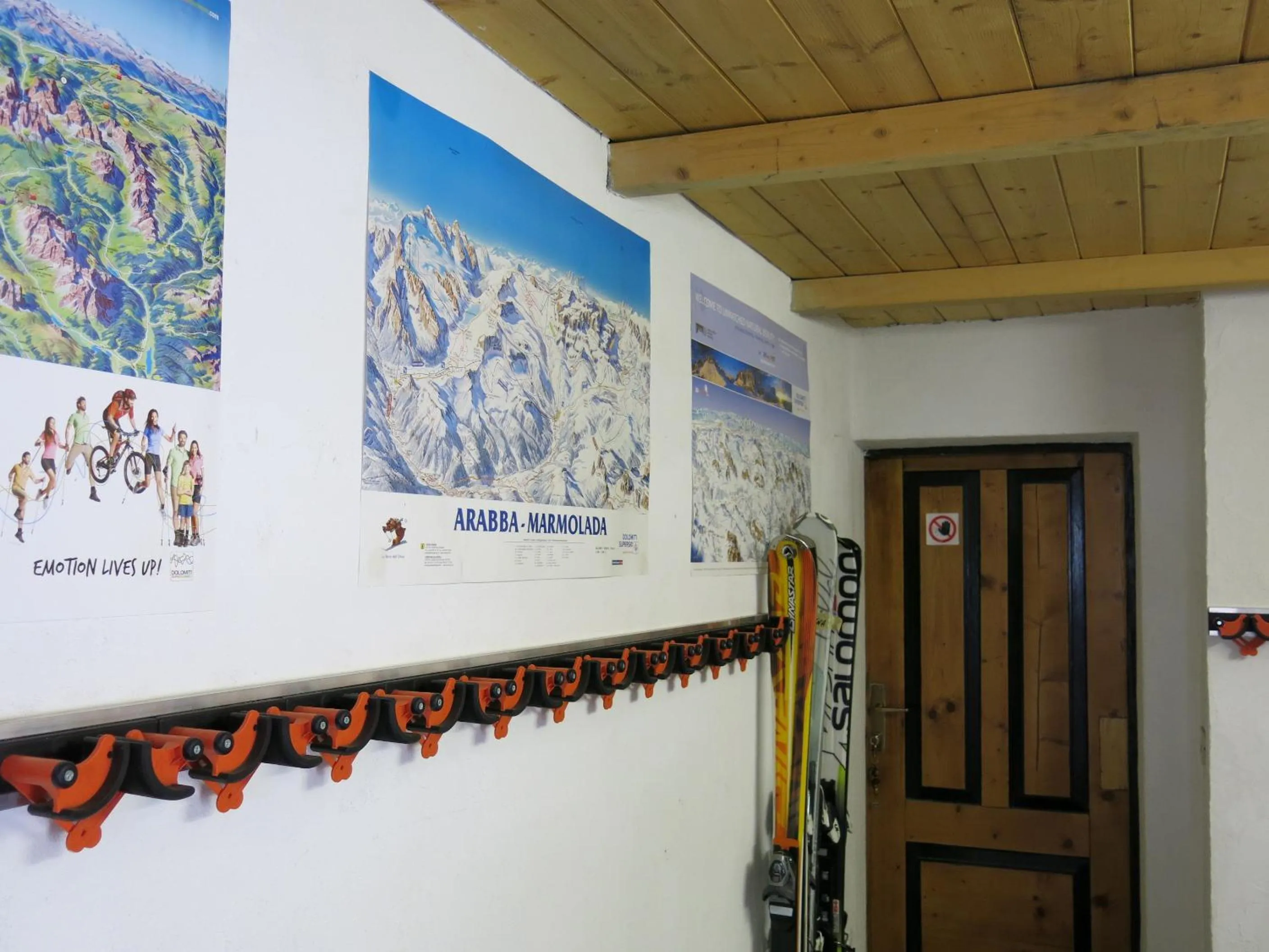 Skiing in Digonera Historic Hotel B&B