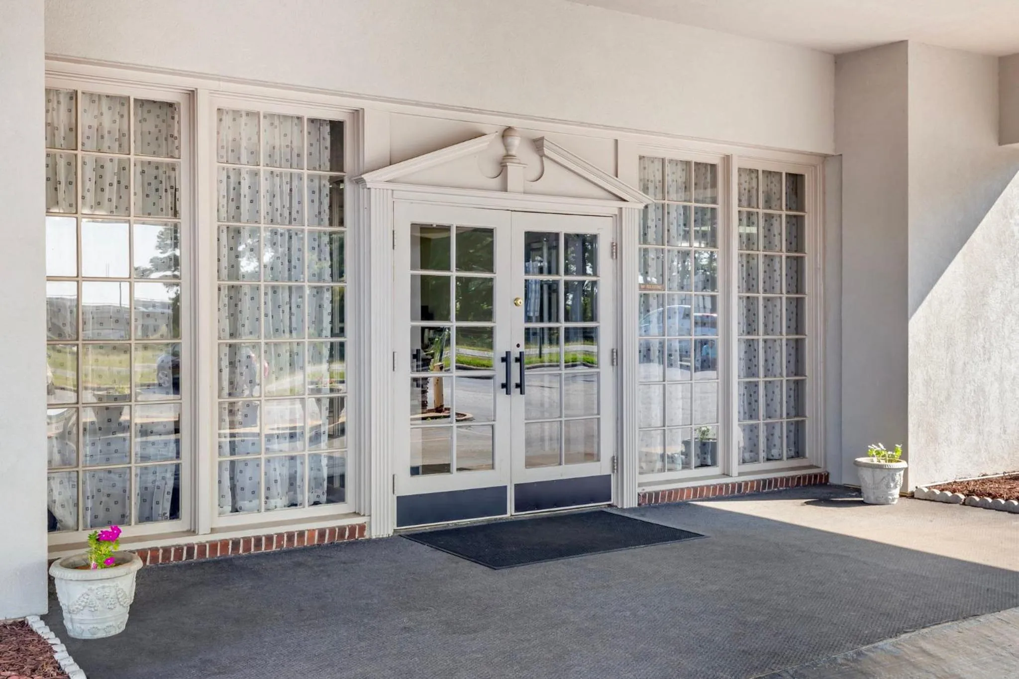 Property building in Red Roof Inn Dunn