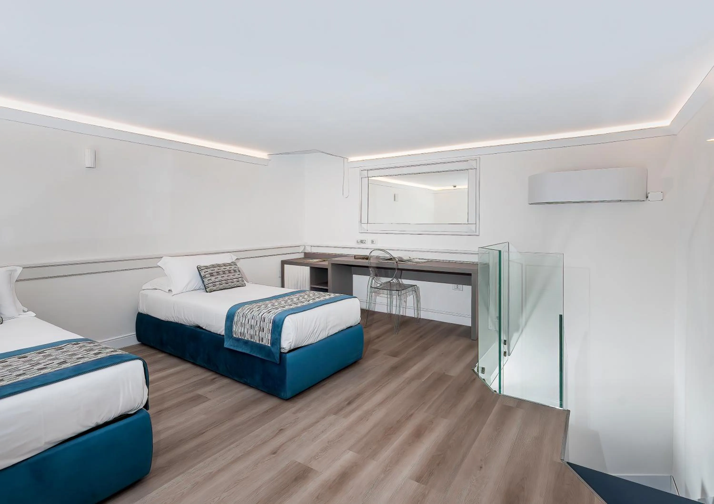 Bed in Hotel Michelangelo