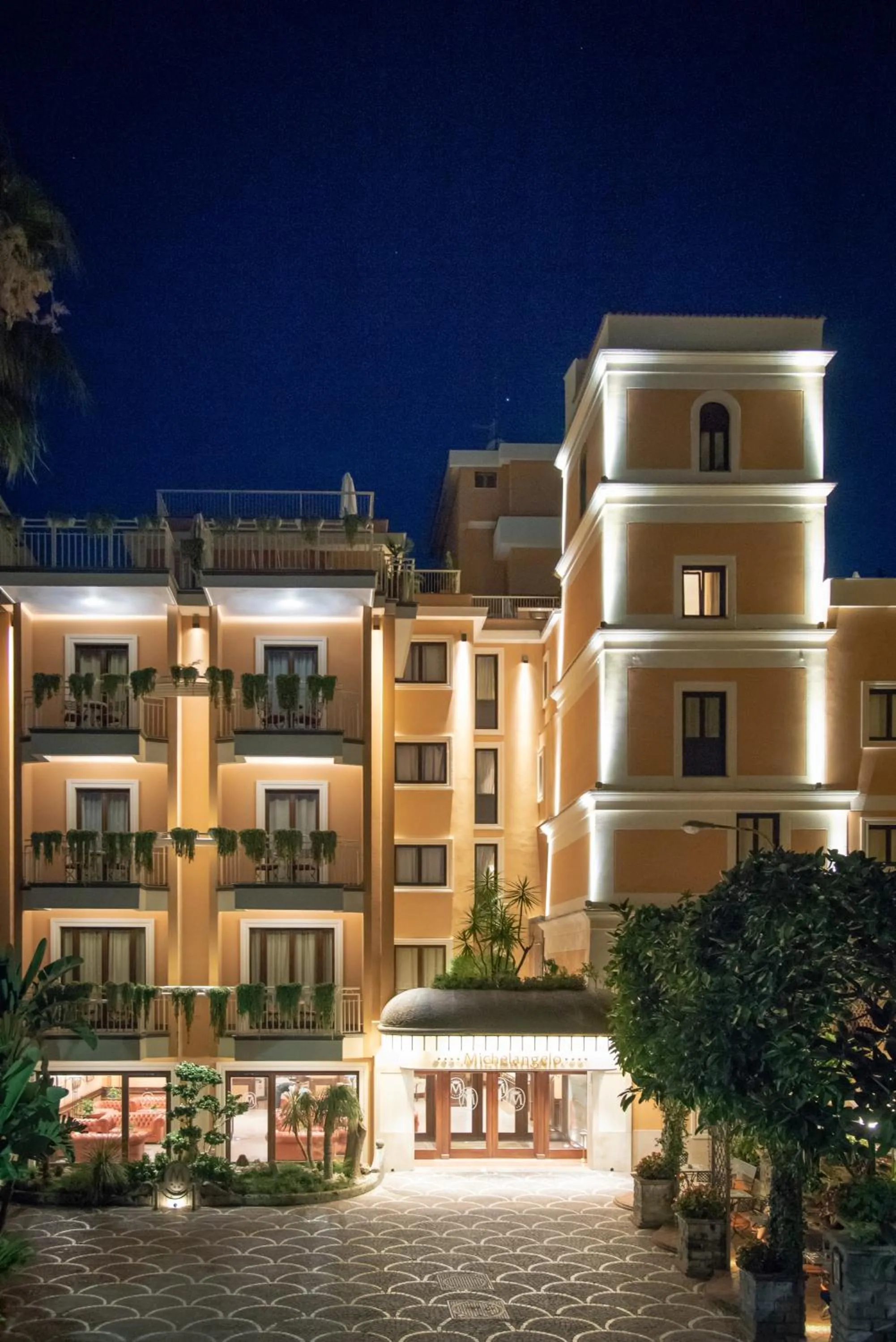 Property building in Hotel Michelangelo