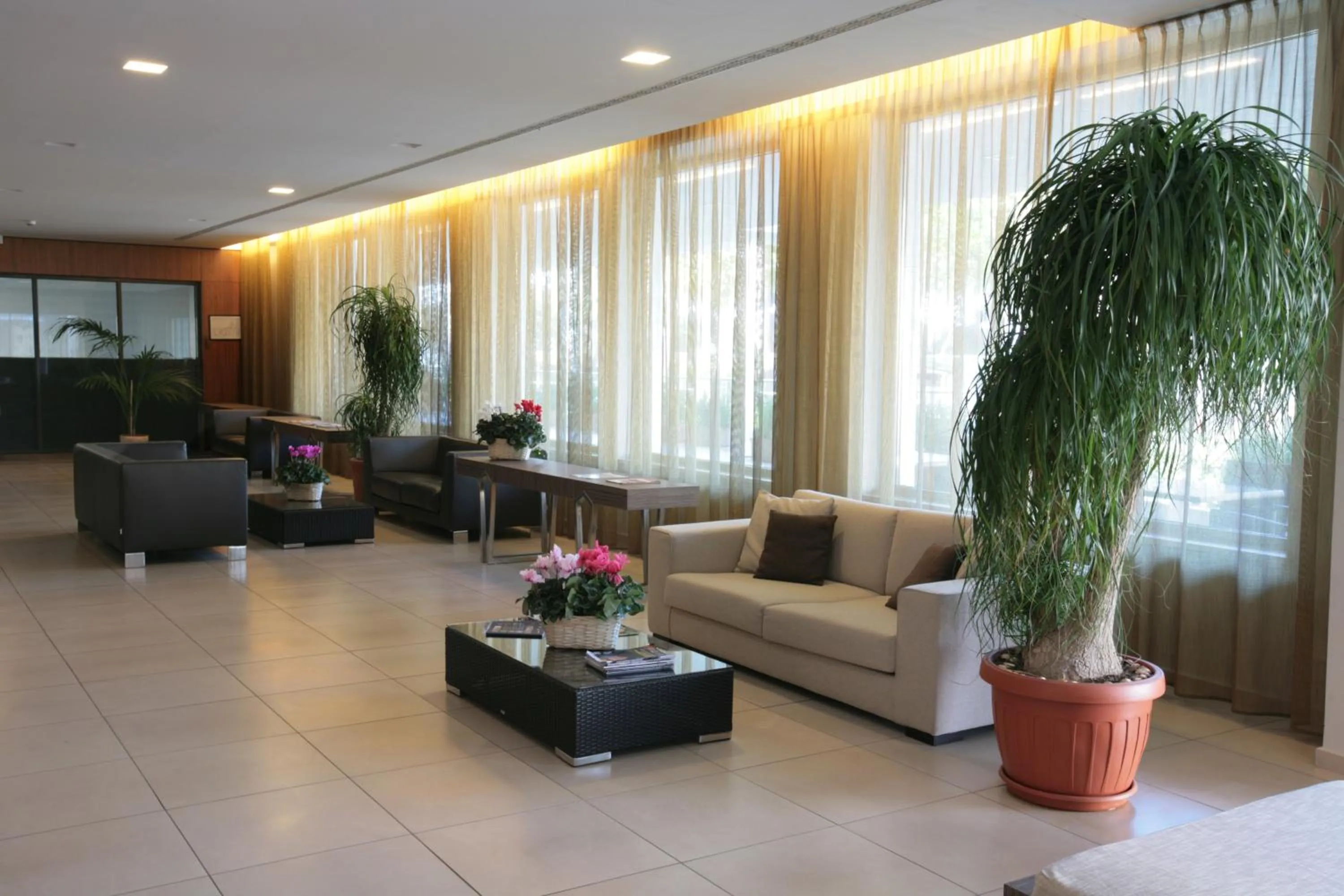 Lobby or reception in Hotel Mirasole International