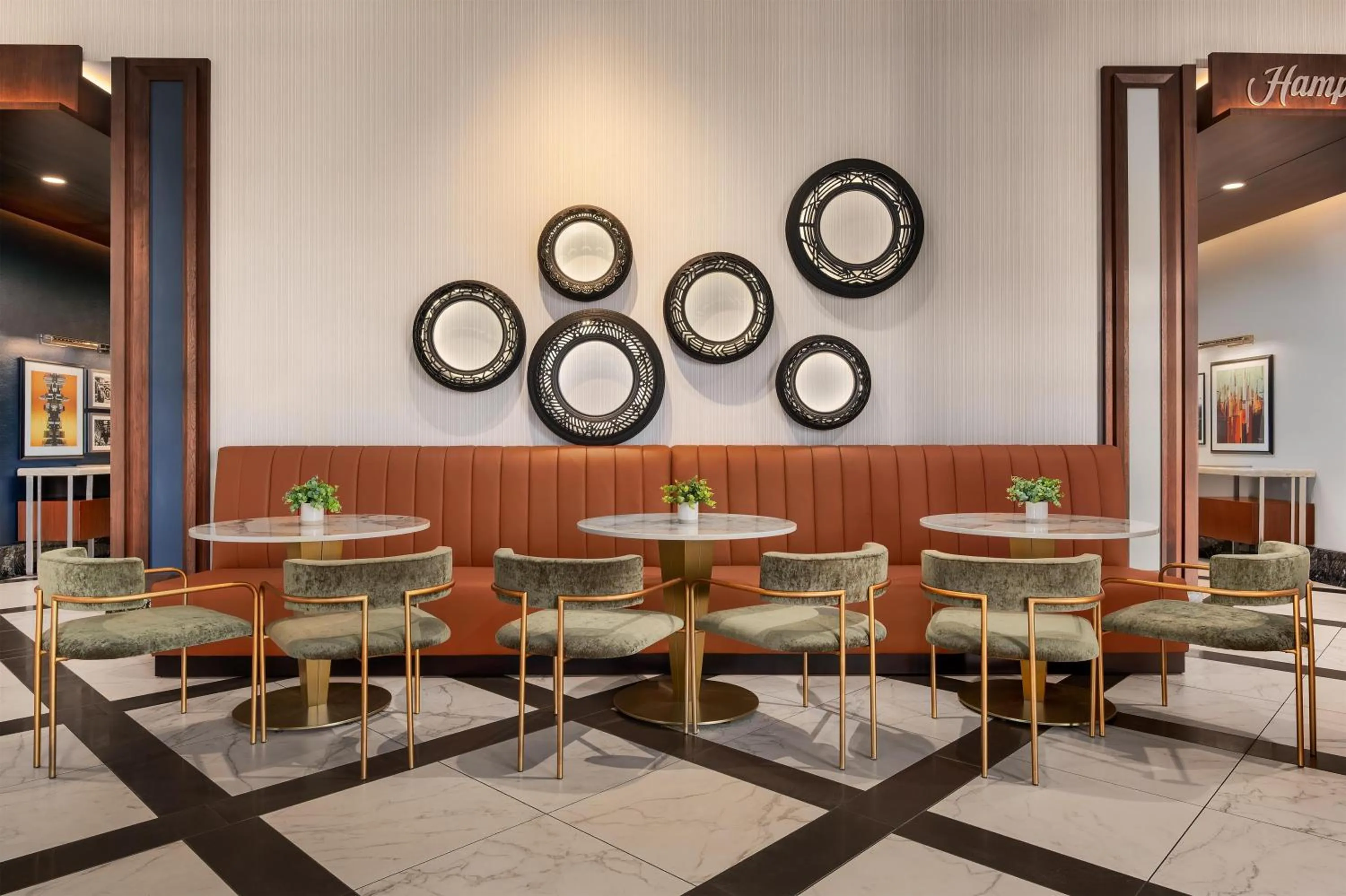 Lobby or reception in Home2 Suites By Hilton Chicago McCormick Place