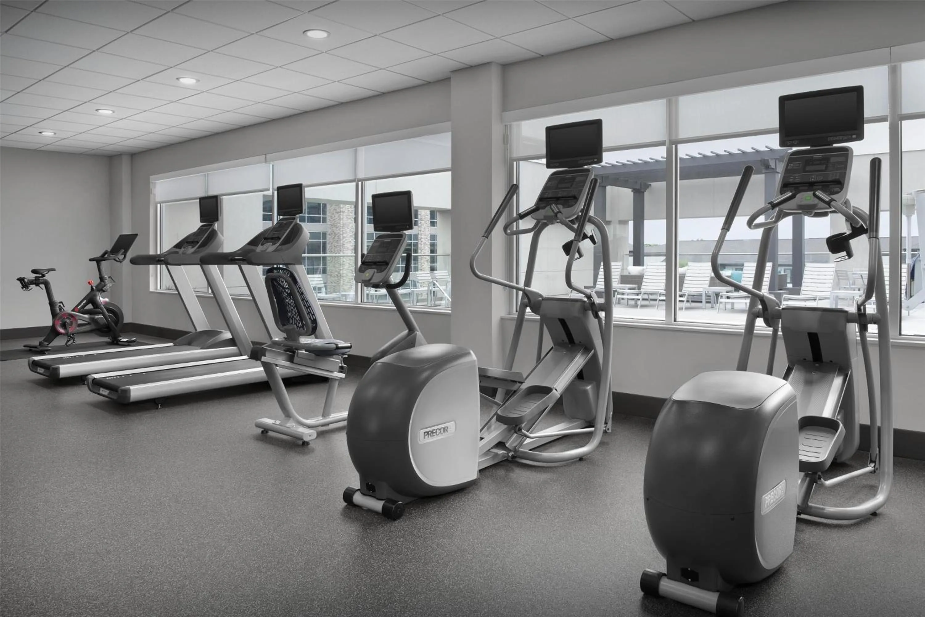 Fitness centre/facilities in Hilton Garden Inn Charlotte Waverly
